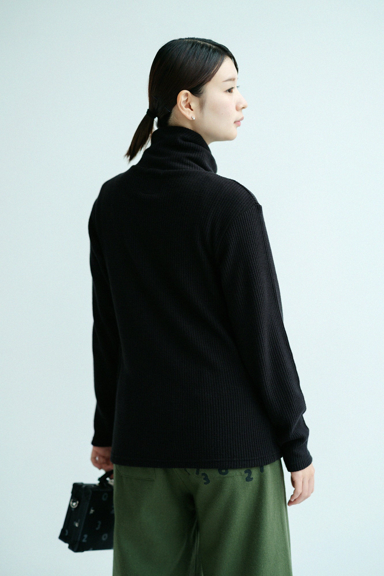 【預購】Soft Thermo(R) 羅紋針織 造型高領L/S長版上衣／黑色（※預計於12月9日左右發貨）