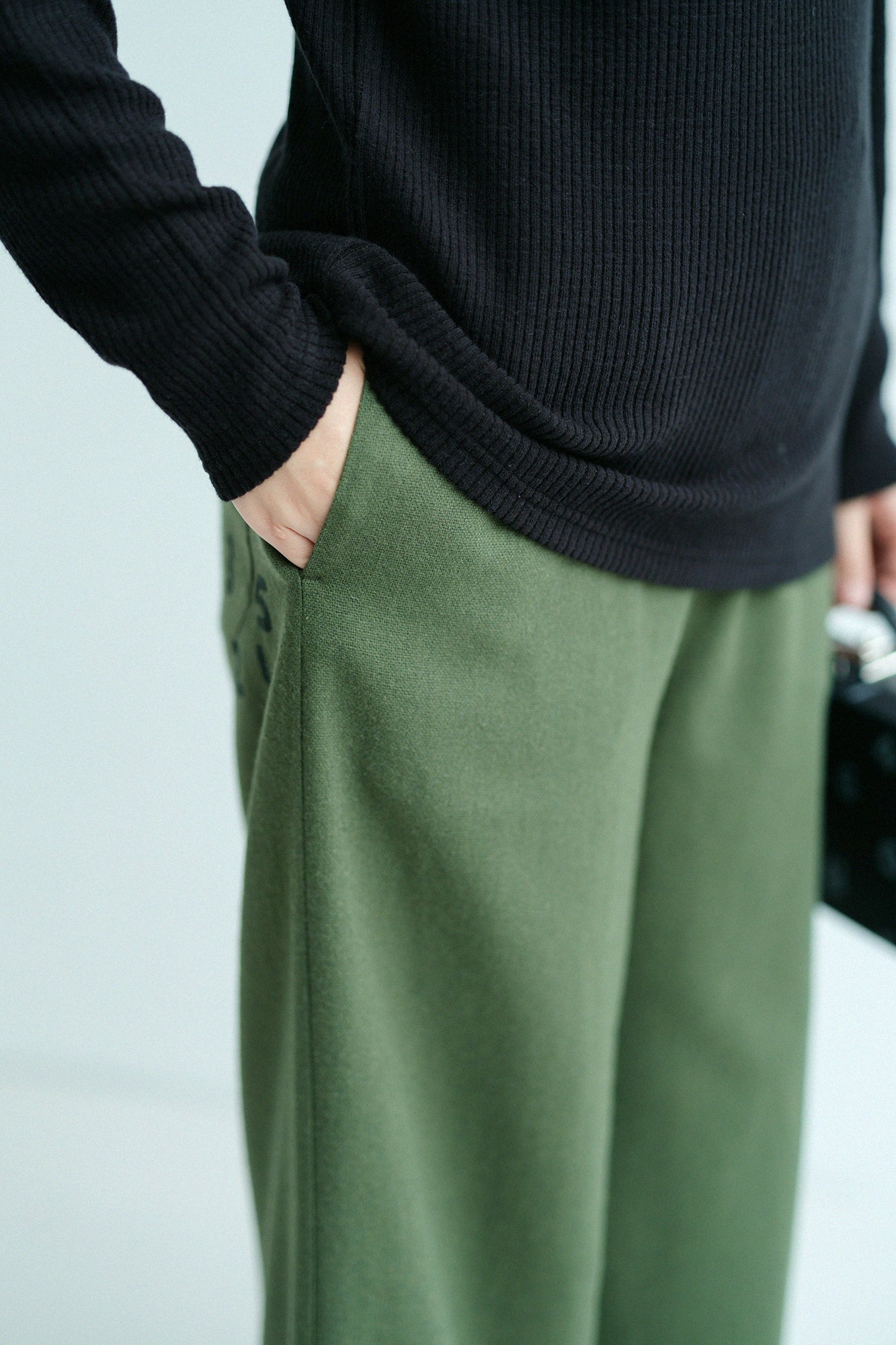 【預購】CORDURA® 耐磨羊毛 闊腿褲／苔色（※預計於12月9日左右發貨）