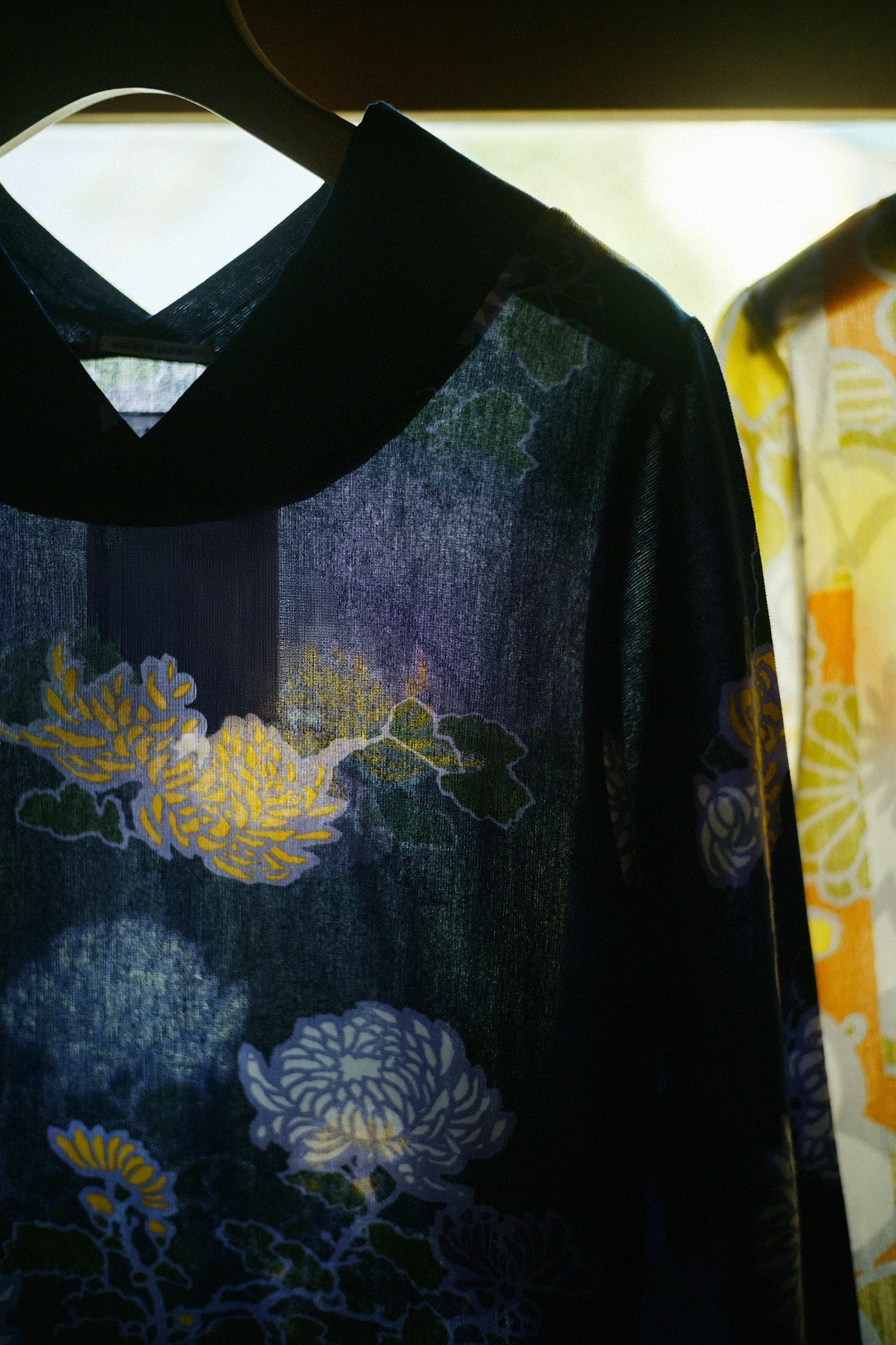 【3月3日頃発送予定】高島縮 40/40 薙（なぎ）ジバン／雲取り（くもどり）に菊