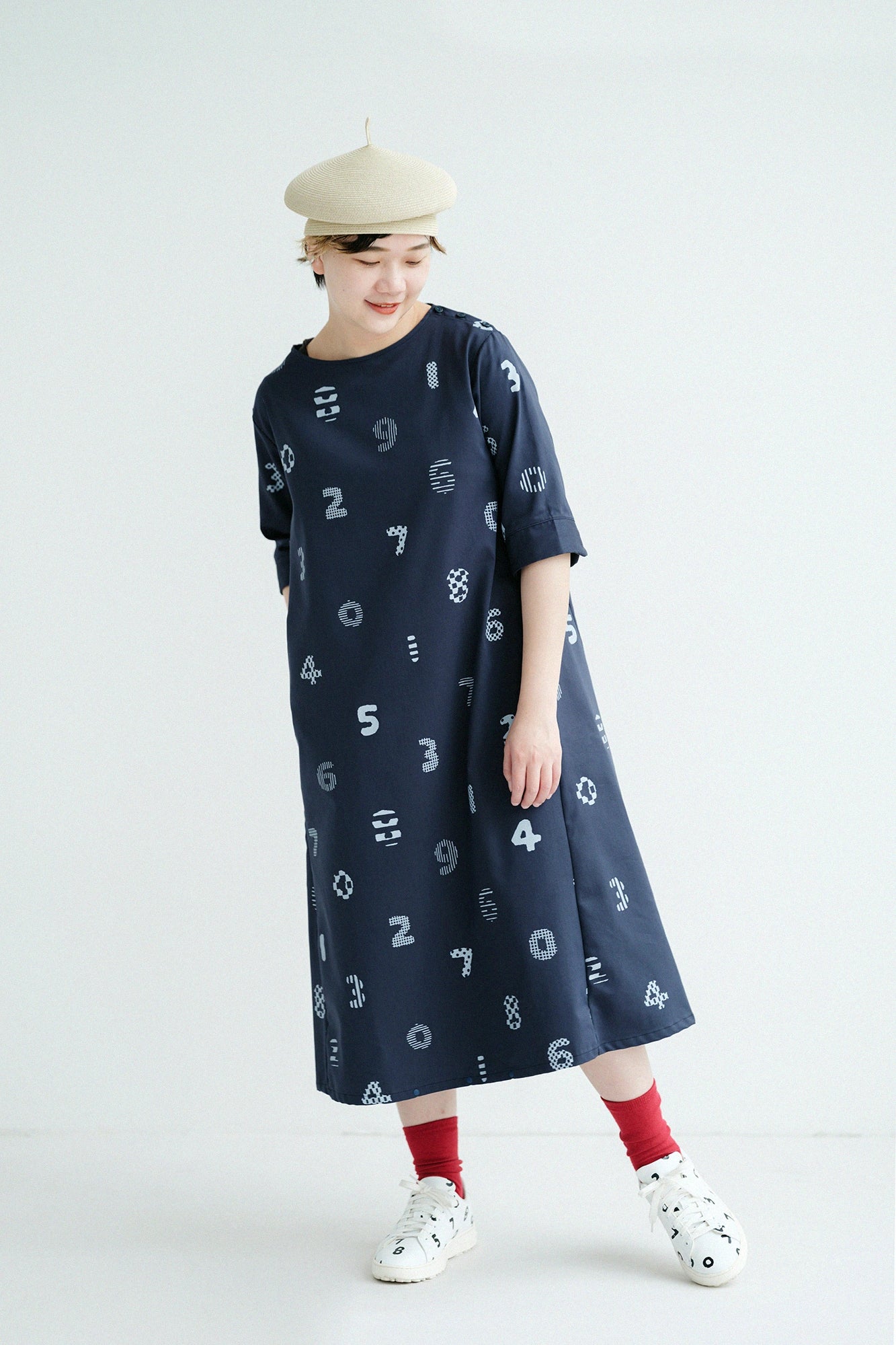 'Height:'162 cm,'WearsTaille : »Women M,左下
