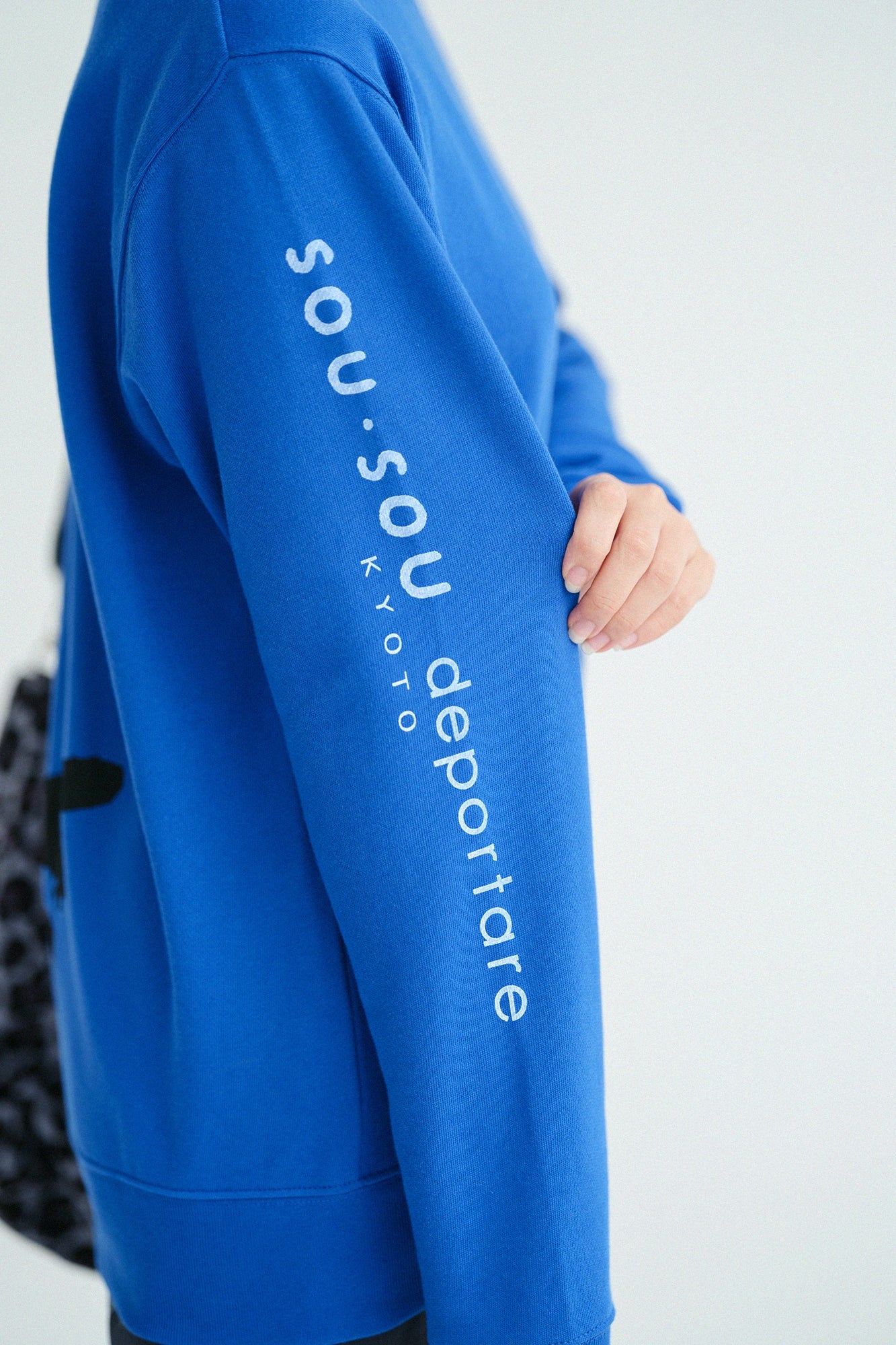 【Ships ard. 9/29】deportare Sweatshirt [8.4]／Royal Blue