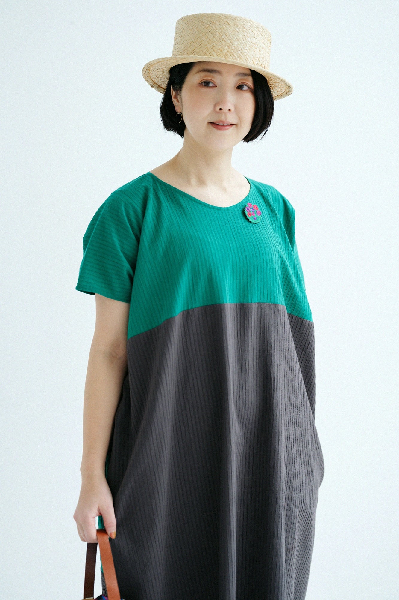 [Versand voraussichtlich um den 21. April] Takashima Chijimi 40/20 Akiha Rectangular Clothes Kumi/Tokiwa Midori x Decarbonized Color