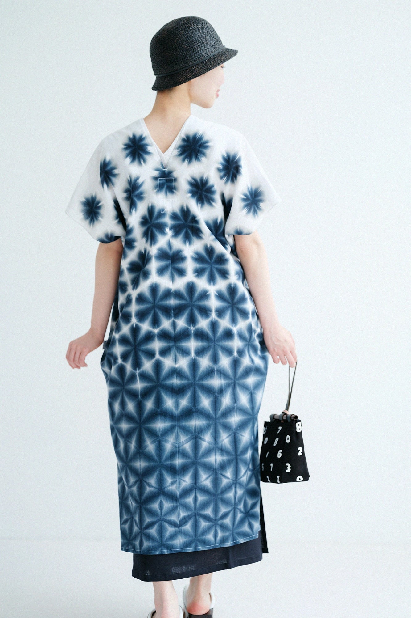 'Height:'164 cm,'WearsTaille : »Long