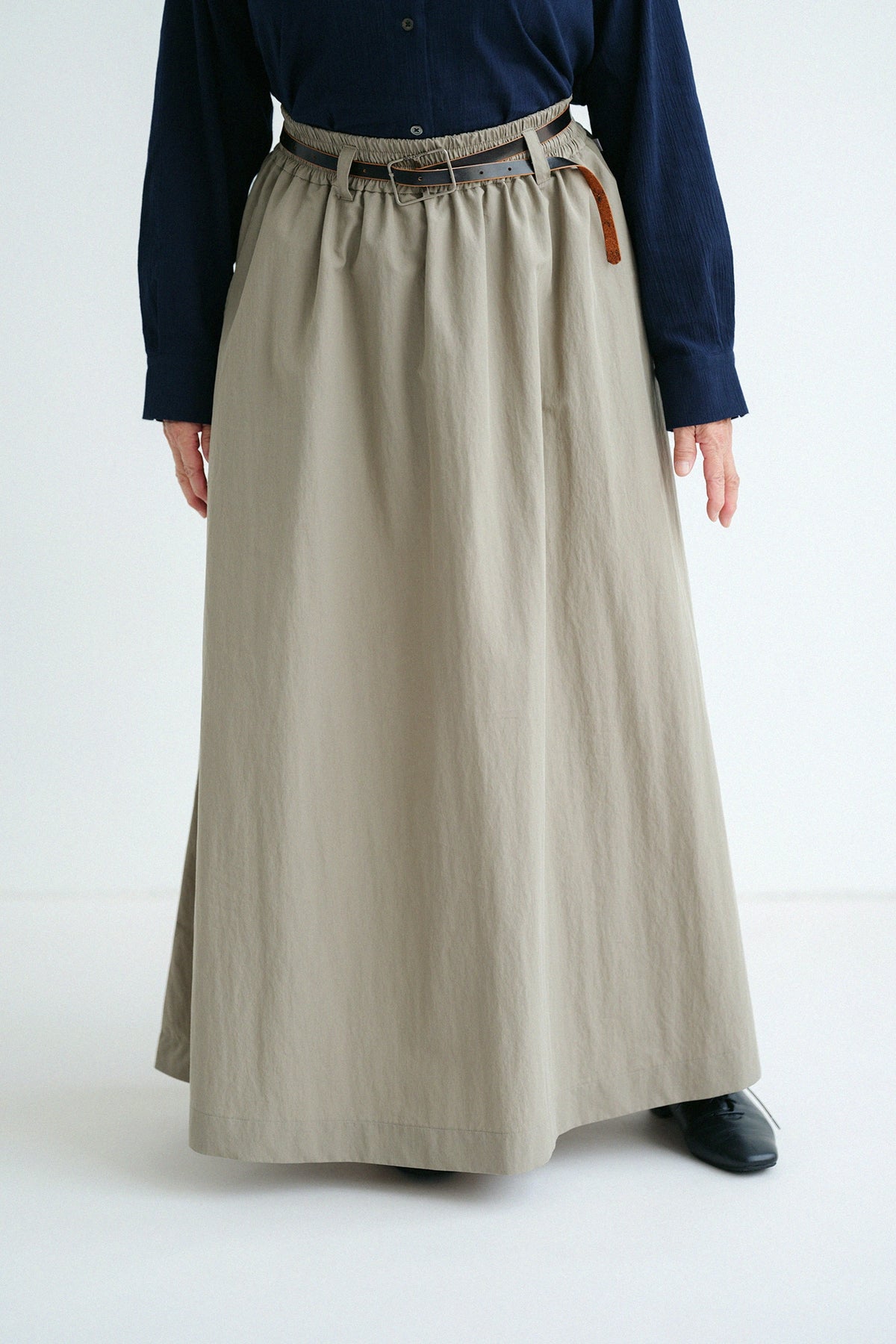 '身長：'162cm,'着用サイズ：'女M,'※ベルトは付属品ではございません