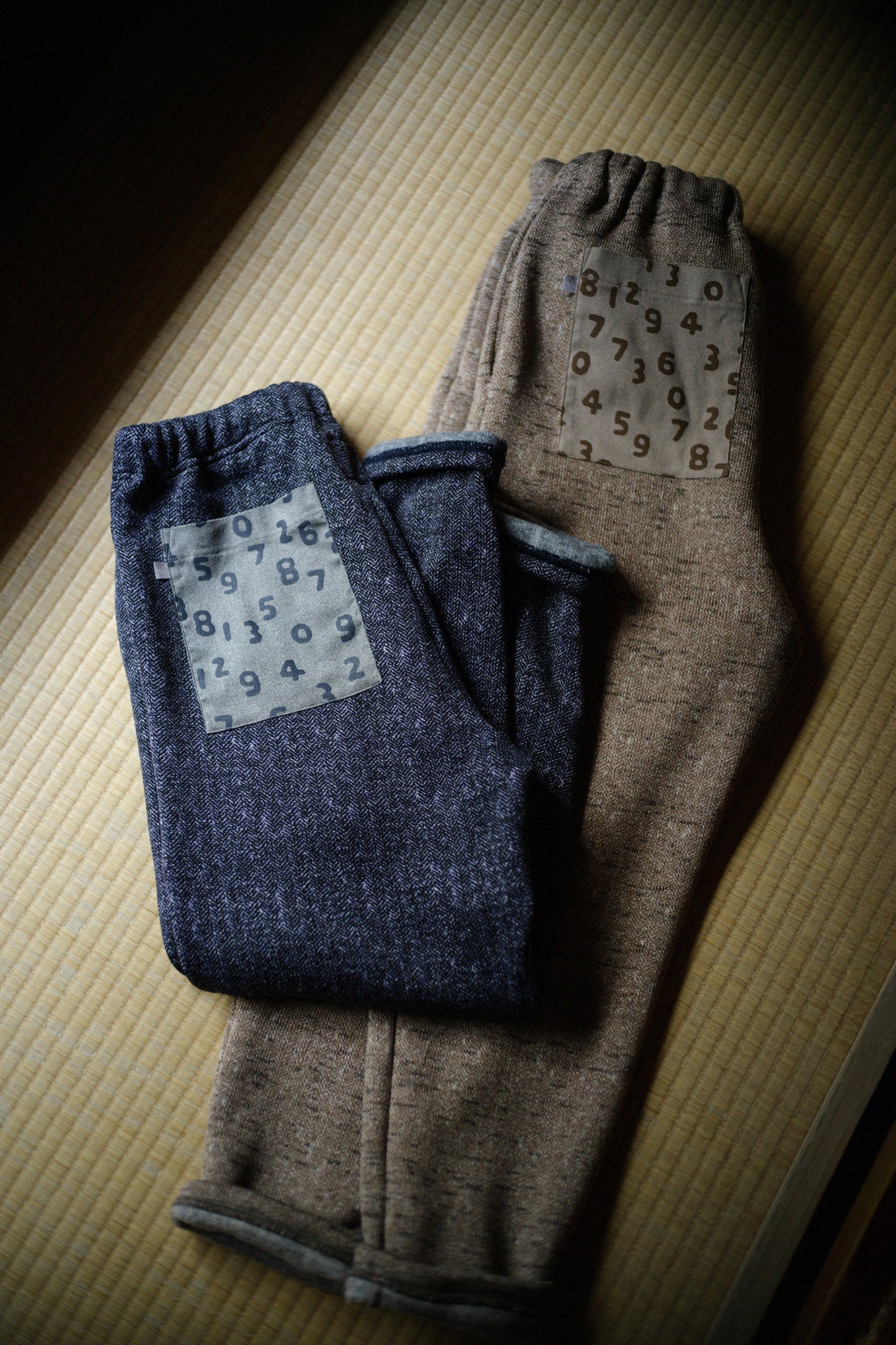 【Pre-order】Fleece Brushed Lining Herringbone Knit Easy Tapered Pants／Heather Beige（※Scheduled to be shipped around Dec 9）