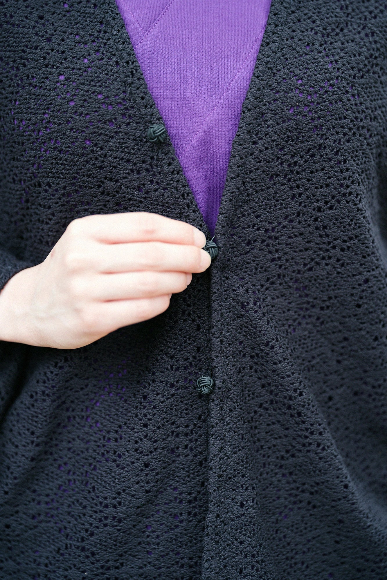 【Ships ard. 6/23】Hollow Out Embroidery Hatsuki Cardigan / Black