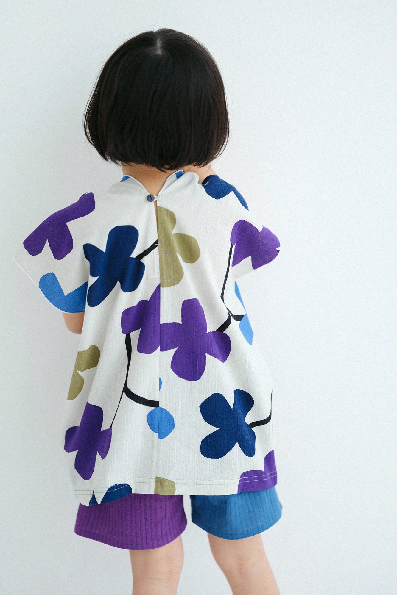 '身長：'100cm,'年齢：' 4歳,'着用サイズ：'L