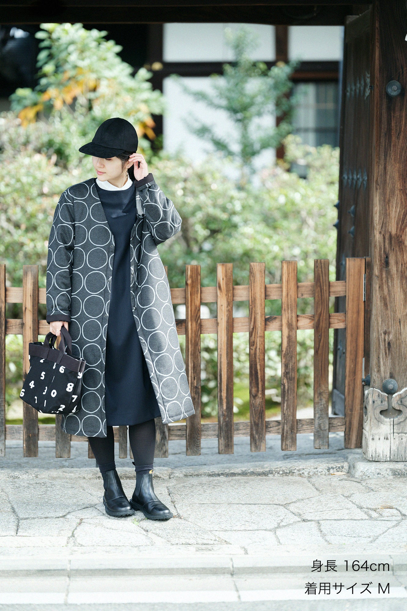 【預購】彈性法蘭絨 無領 襯墊外套／排圈圈 墨黑色（※預計於12月9日左右發貨）