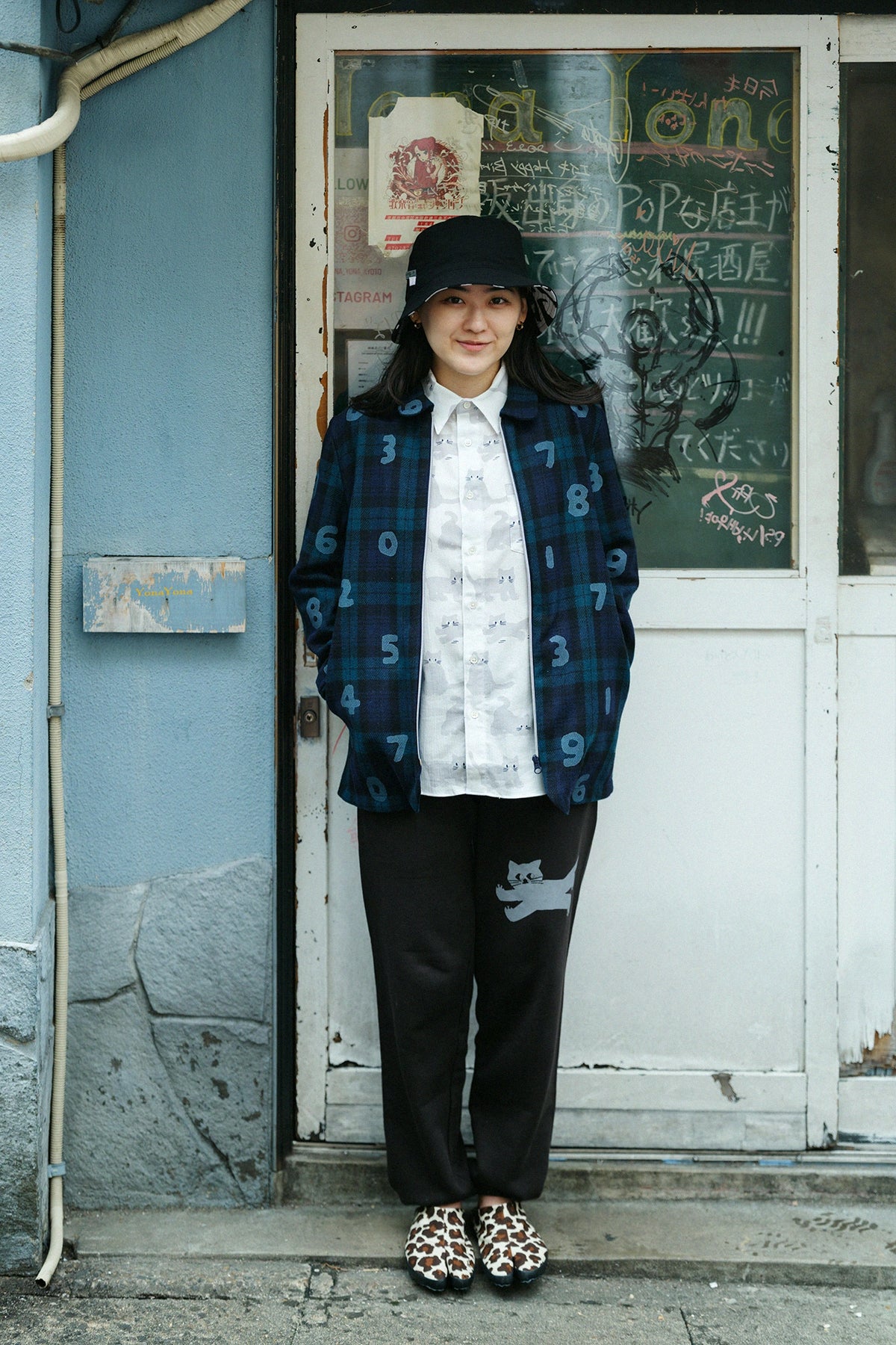 【9月29日頃発送予定】貼付つっかけ足袋／depo leopard Daylight