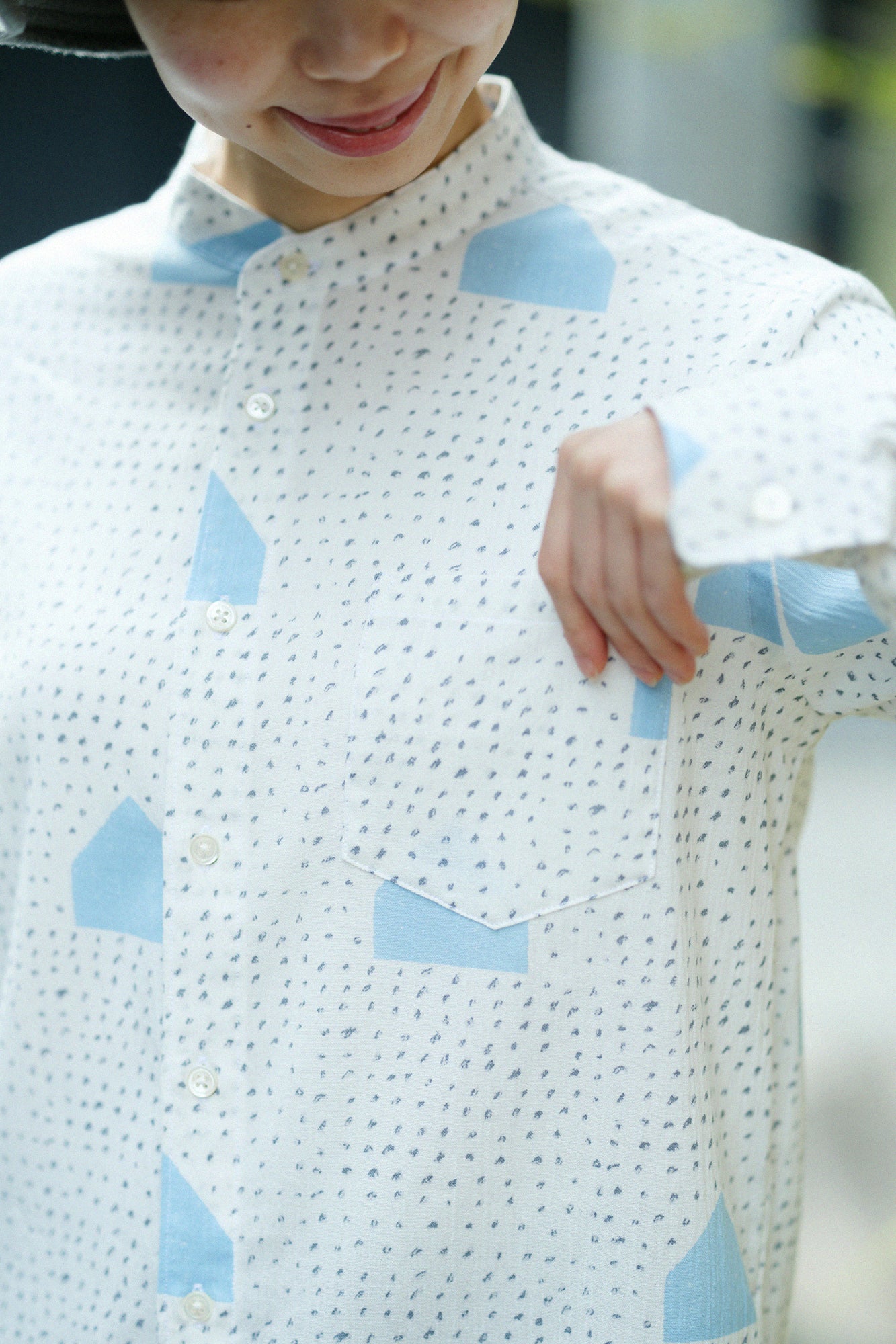 Chizimi Cotton 20/20 Stand Collar Shirt／Morning in Winter