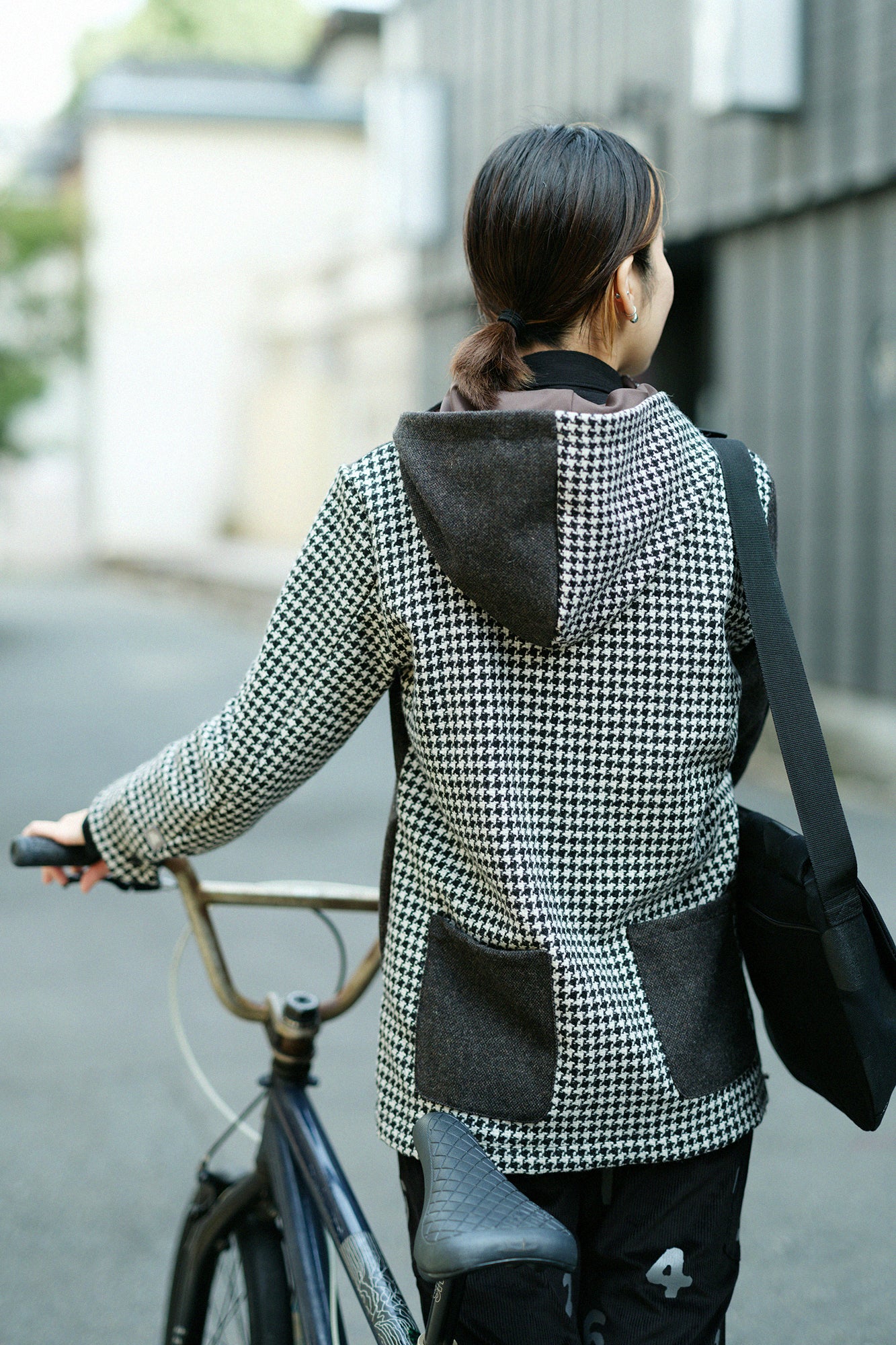 【◯预购】CBN羊毛ZIP UP 连帽外套／深棕色（※预计于12月2日左右发货）