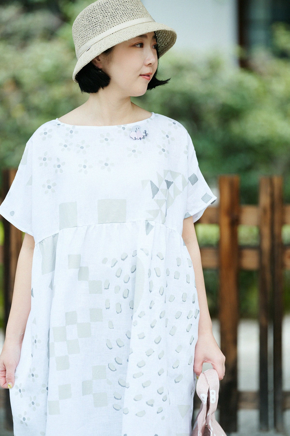 Robe froissée en lin/Tamatebako Kei White
