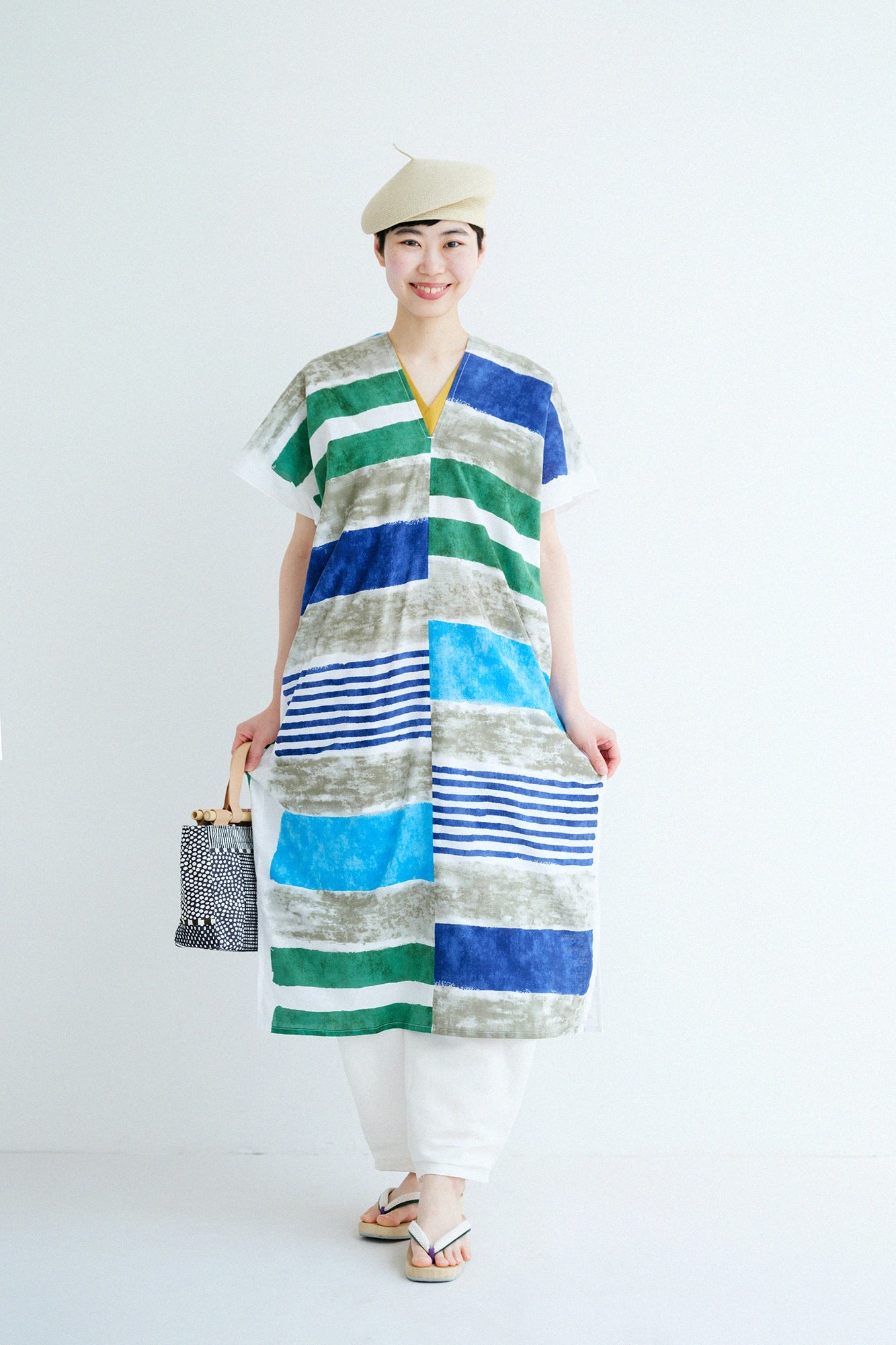 'Height:'162 cm,'WearsTaille : »Long