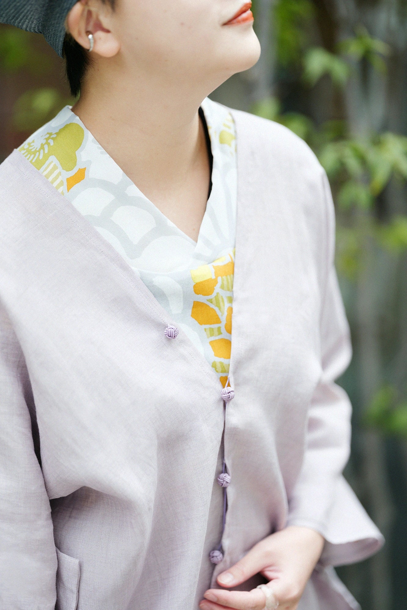 【Scheduled to ship around Mar 3】Linen Hatsuki Cardigan／Dark Purple