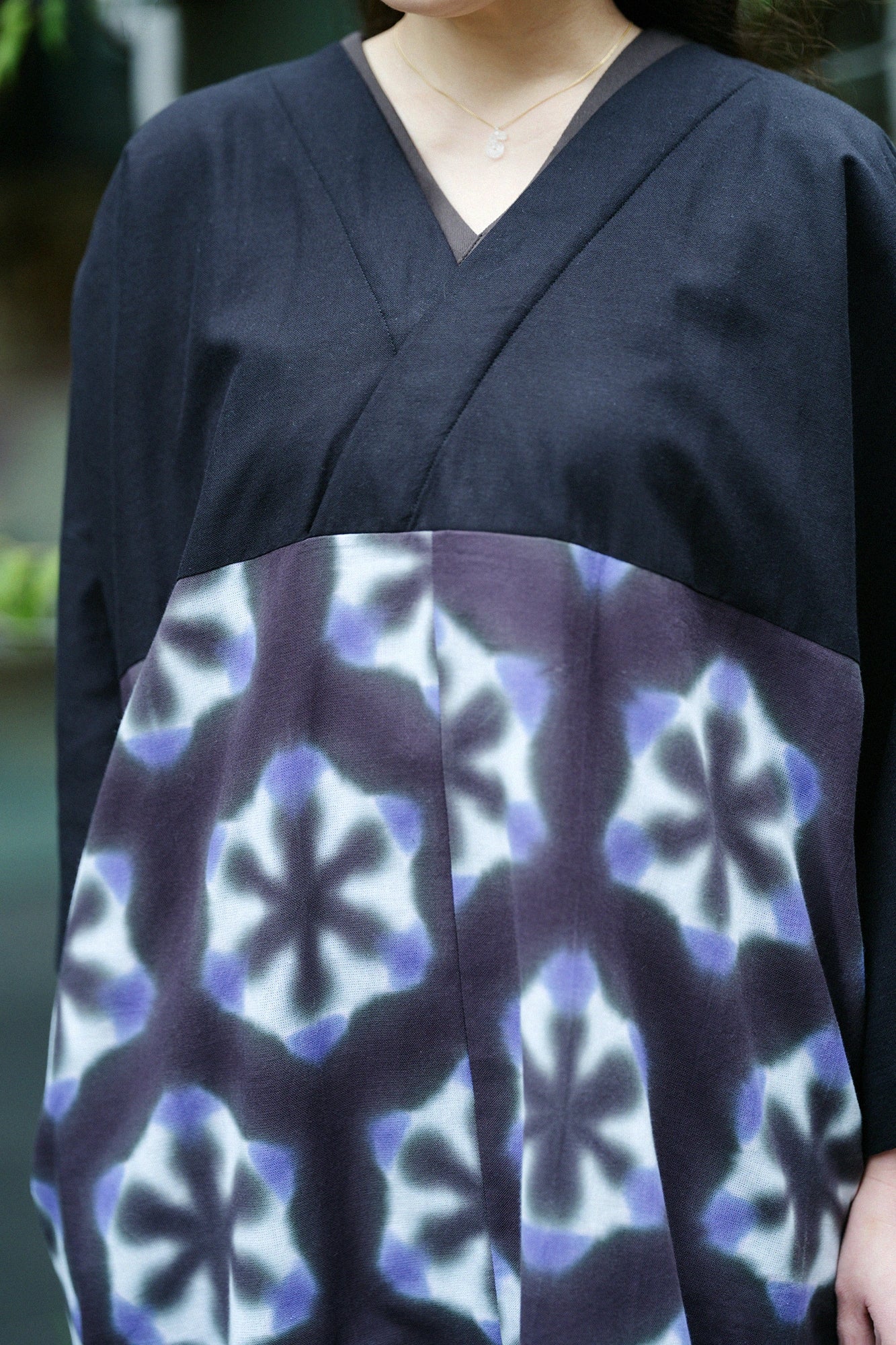 Marimomen Arimatsu Narumi Tie-dye Isemomen Cotton Okatabira Dress / Black×Snowflakes Fir Tree Night