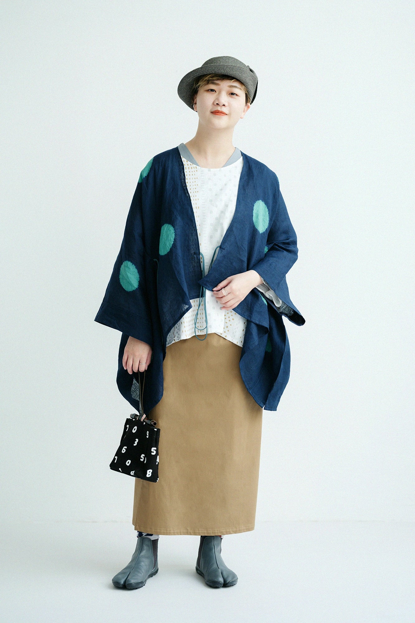 [Versand voraussichtlich ab 3. März] Asa Rayon Nagitashikakui Kimono / Arajime Tsukumo 