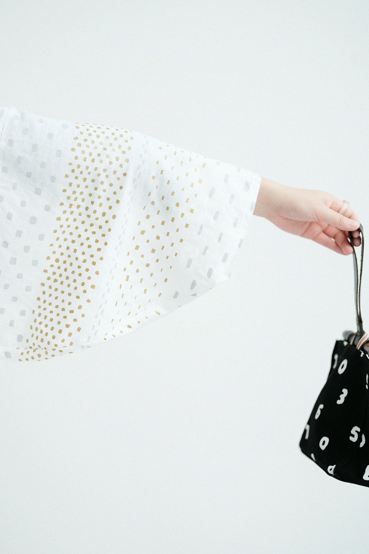 [Versand voraussichtlich ab 3. März] Asa Rayon Nagitashikakui Kimono / Arajime Tsukumo 