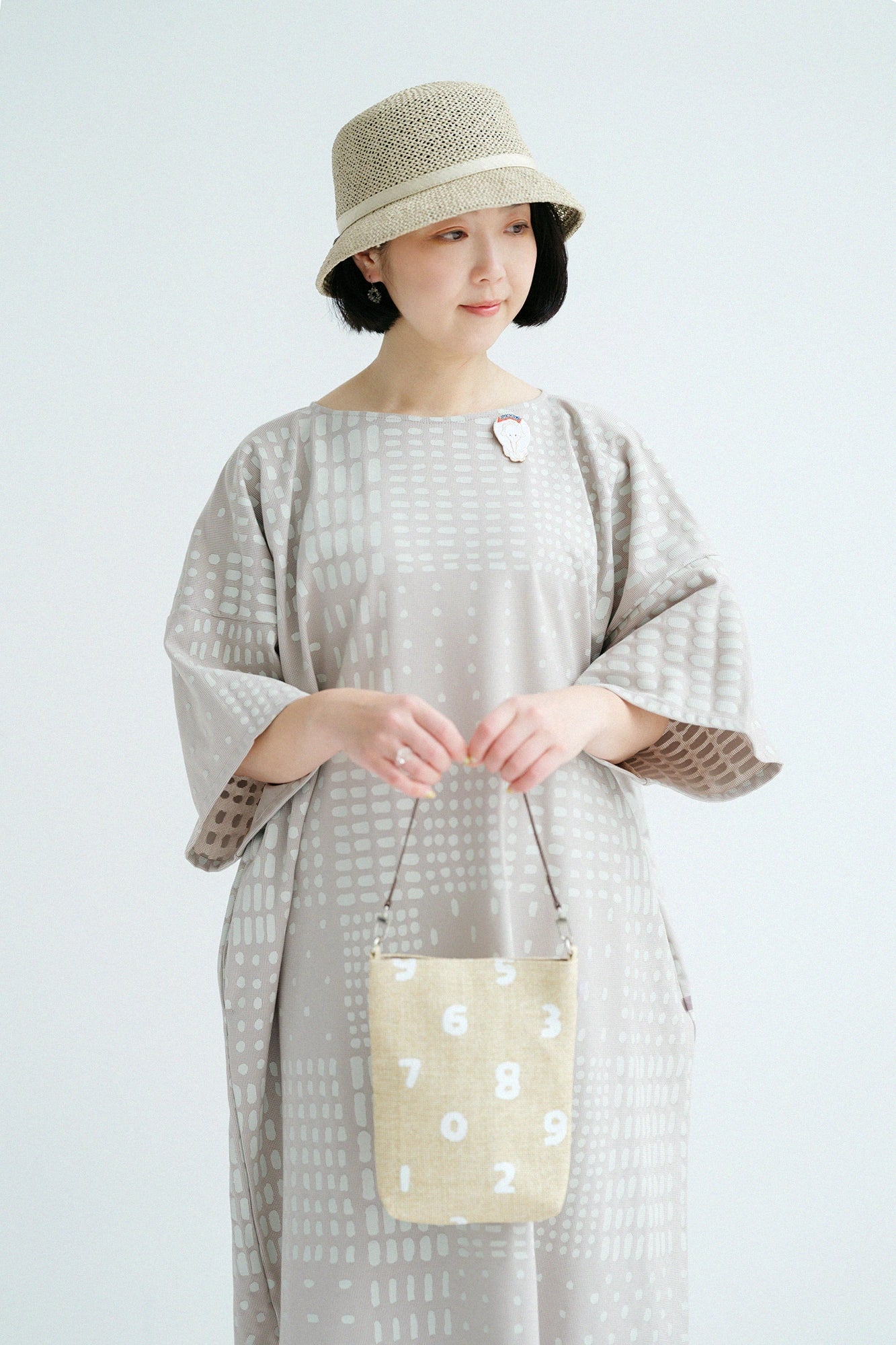 Corcoran x Vertical (R) robe en tricot à manches unies et col bateau/Shikiishi Heather Ivory