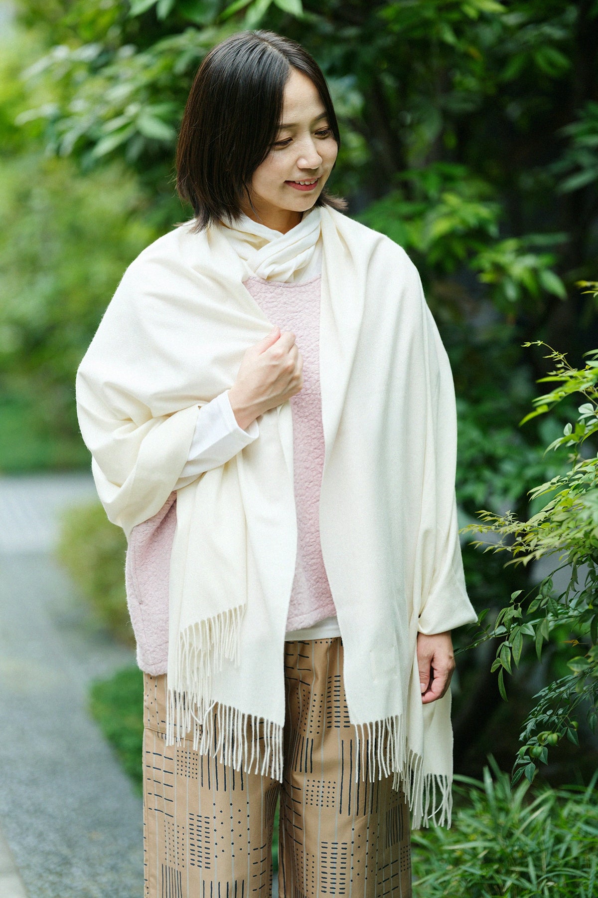 【Ships ard 11/17】Baby Cash® Gauze Stole／Ecru