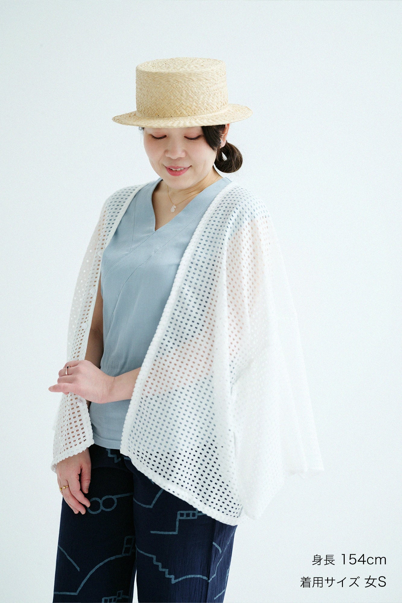 【Ships ard. 4/21】Chizimi Cotton 40/40 V-neck Shirt / Pale Greyish Blue