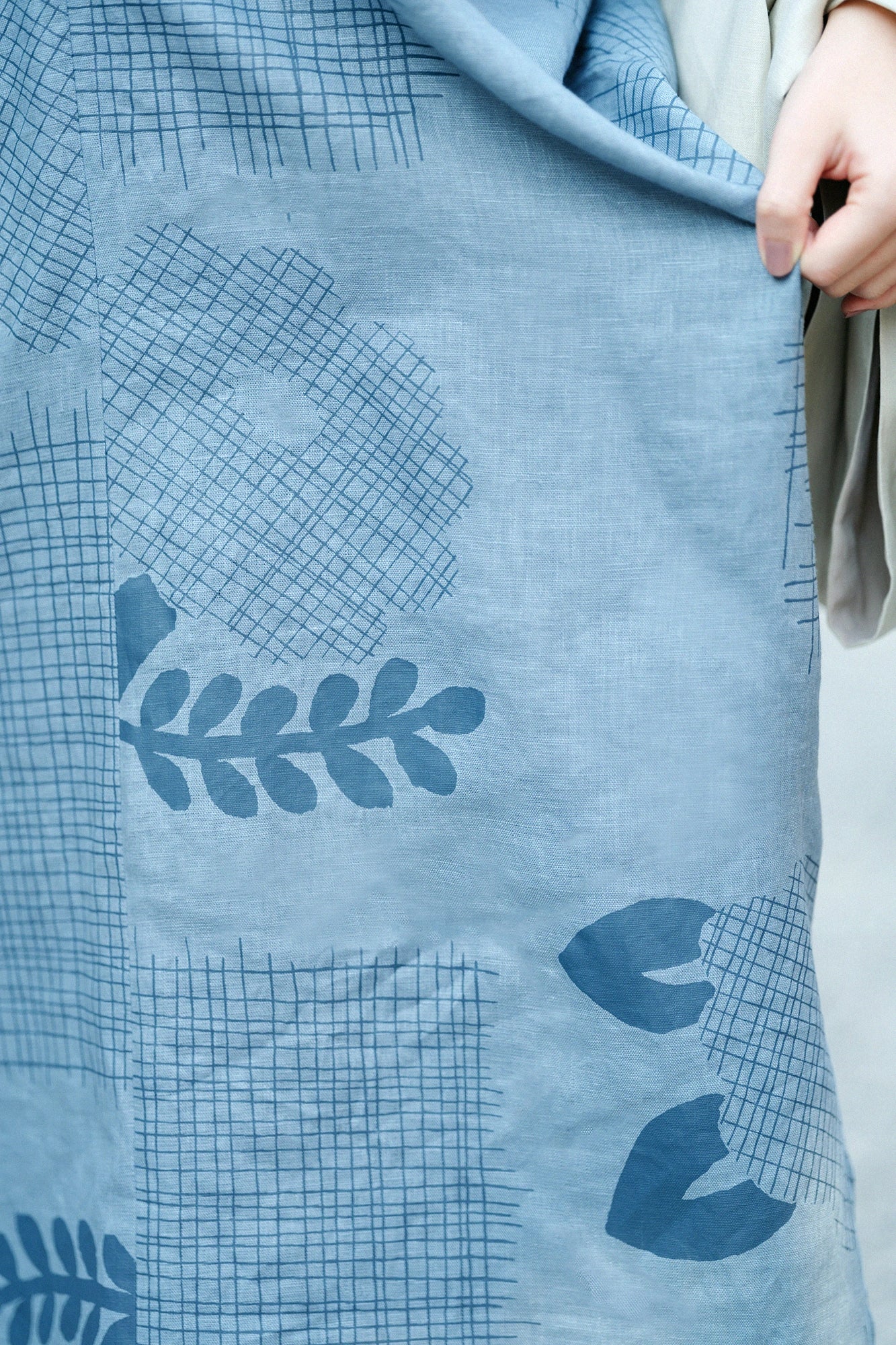 【Scheduled to ship around Mar 3】Linen Rectangular Dress Split Joint／Random Thoughts Greyish Blue
