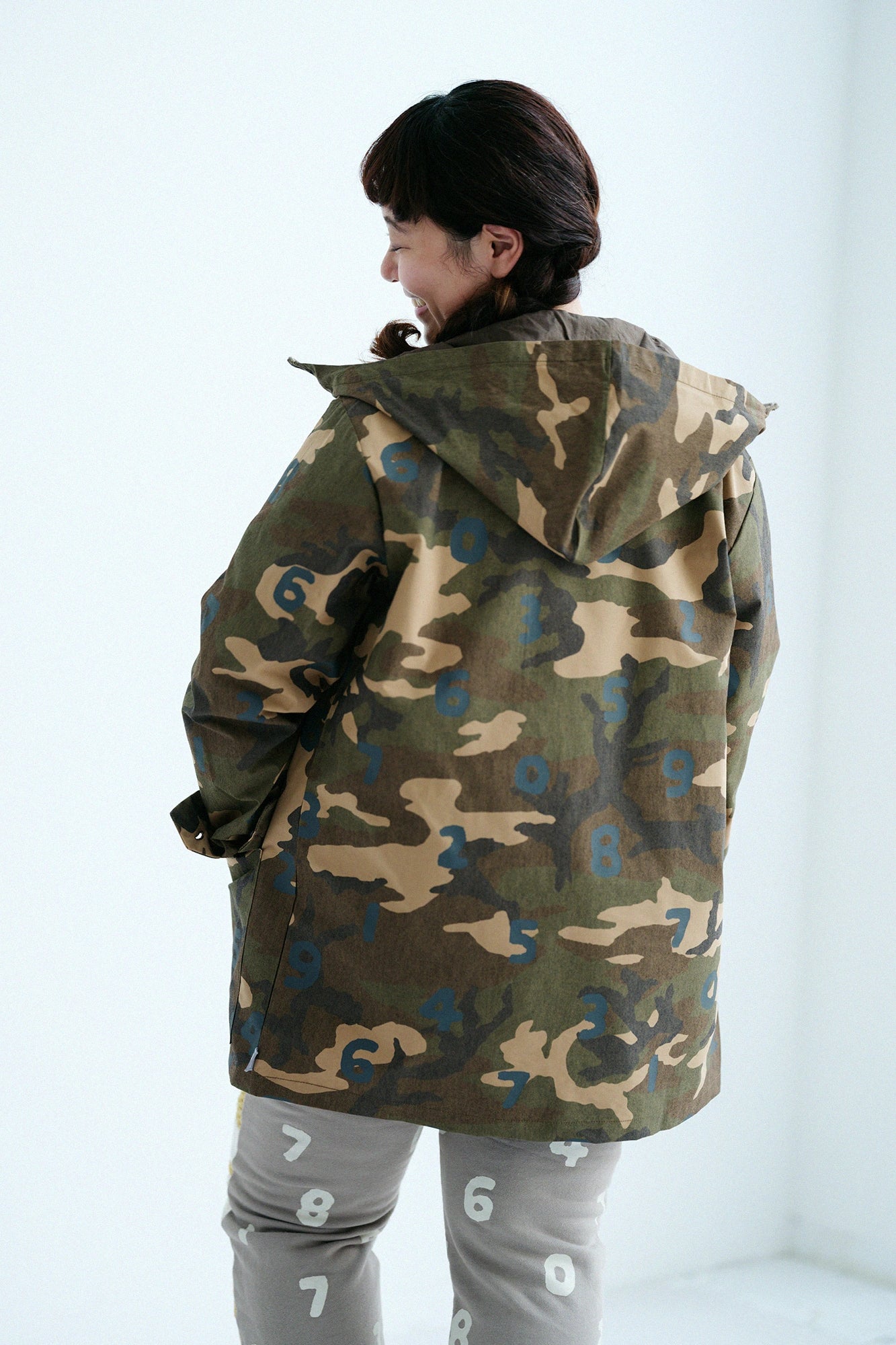 【3月10日頃発送予定】ダンプルーフ DEPOフーディー／camo SO-SU-U オーカー