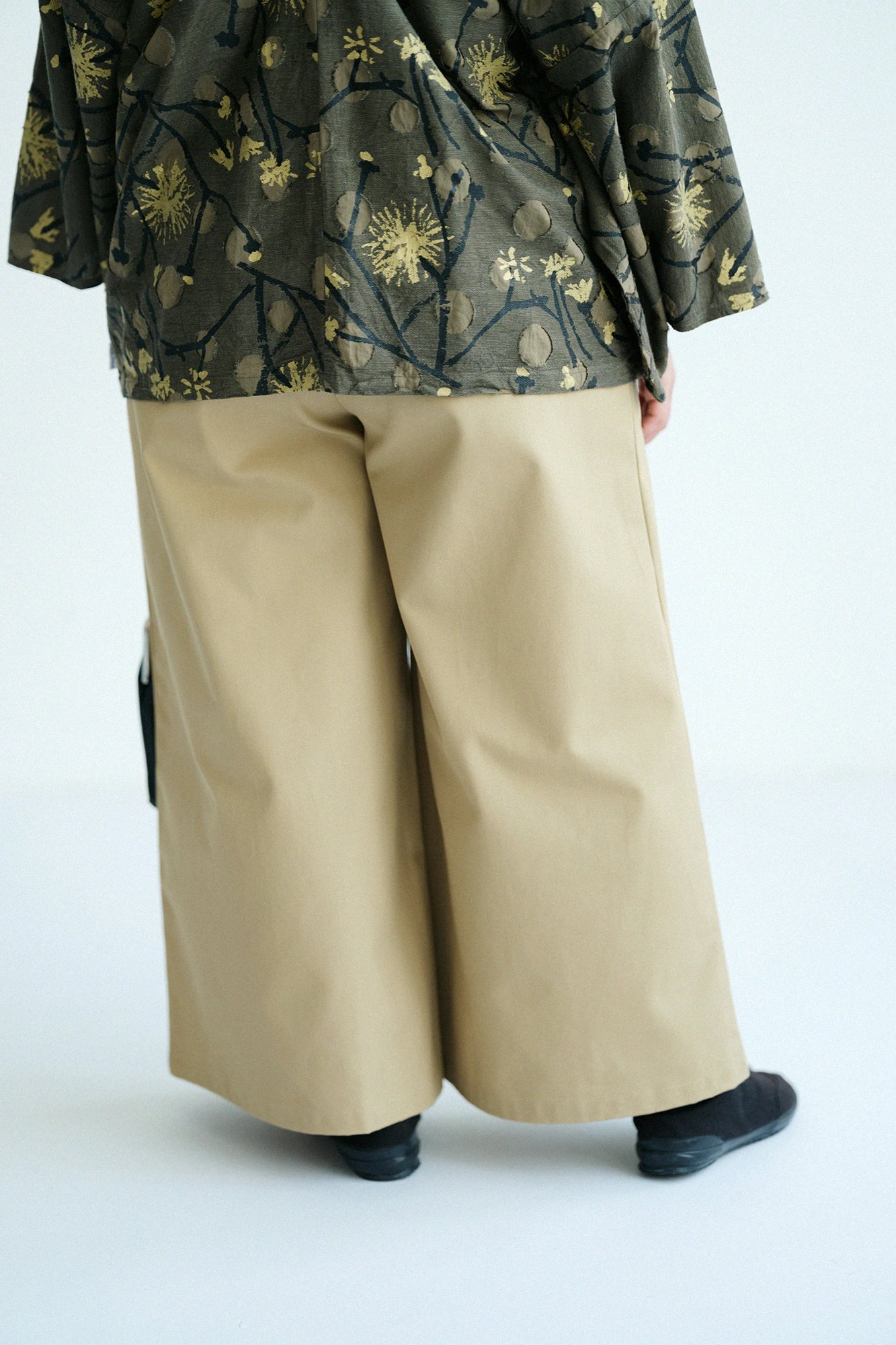 【Scheduled to ship around Mar 3】No.11 Canvas Wide-legged Pants／Orchid Color