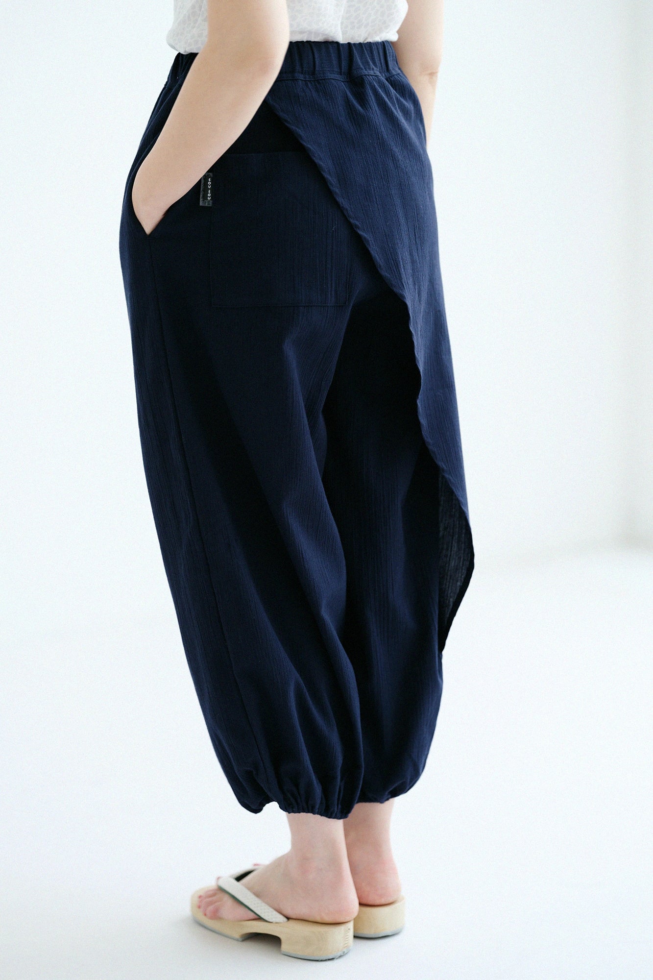 【4月21日頃発送予定】高島縮 20/20 手柄寛衣下（たかみかんいした）／留紺（とめこん）2