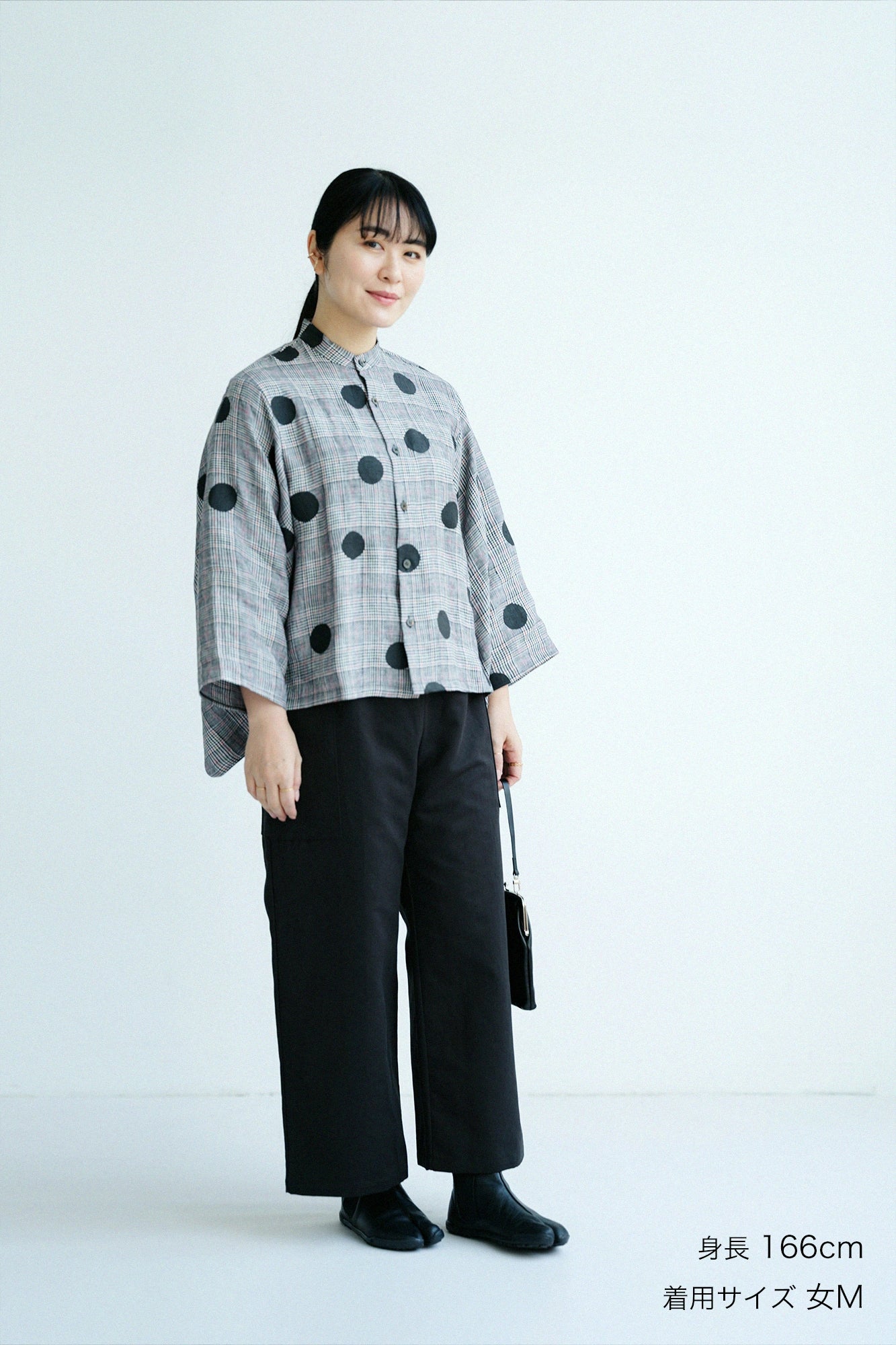 【Scheduled to ship around Mar 3】Cotton Linen Twill Weave Square Pockets Monpe Pants／Black