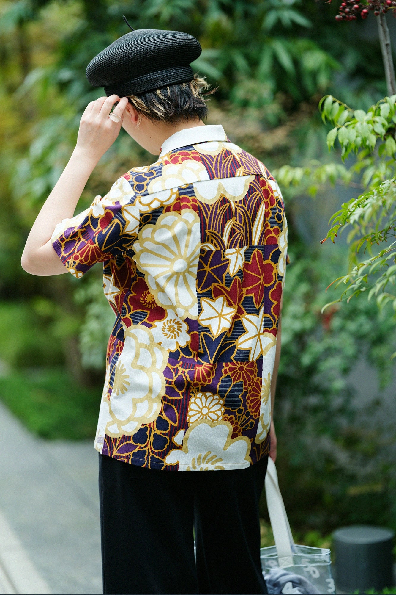 'Height:'162 cm,'WearsTaille: 'S,左下