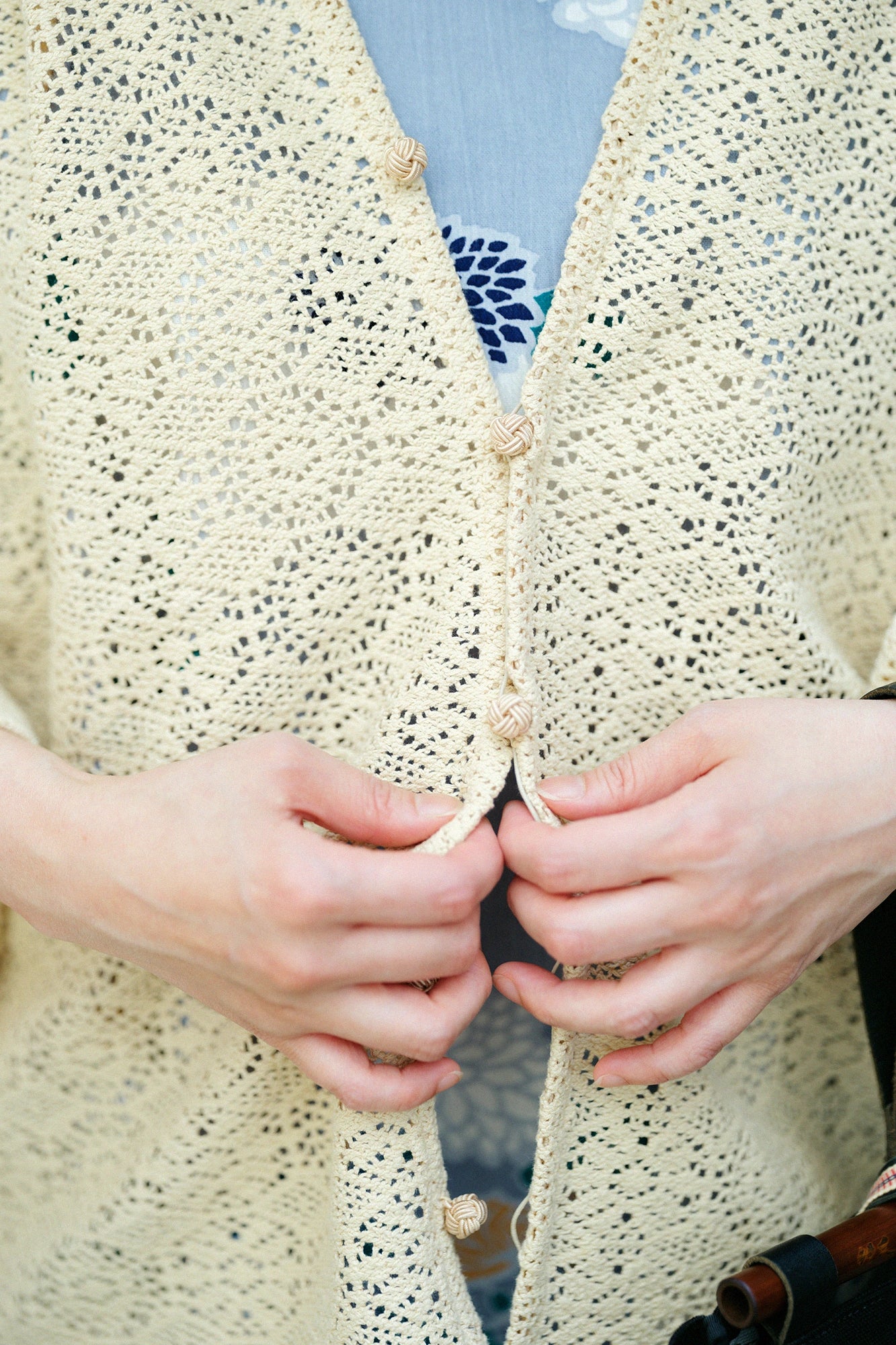 6月23日頃発送予定】透かし幾何刺繍(きかししゅう) はつき/練色(ねり 6月23日頃発送予定】透かし幾何刺繍(きかししゅう) はつき/練色(ねり