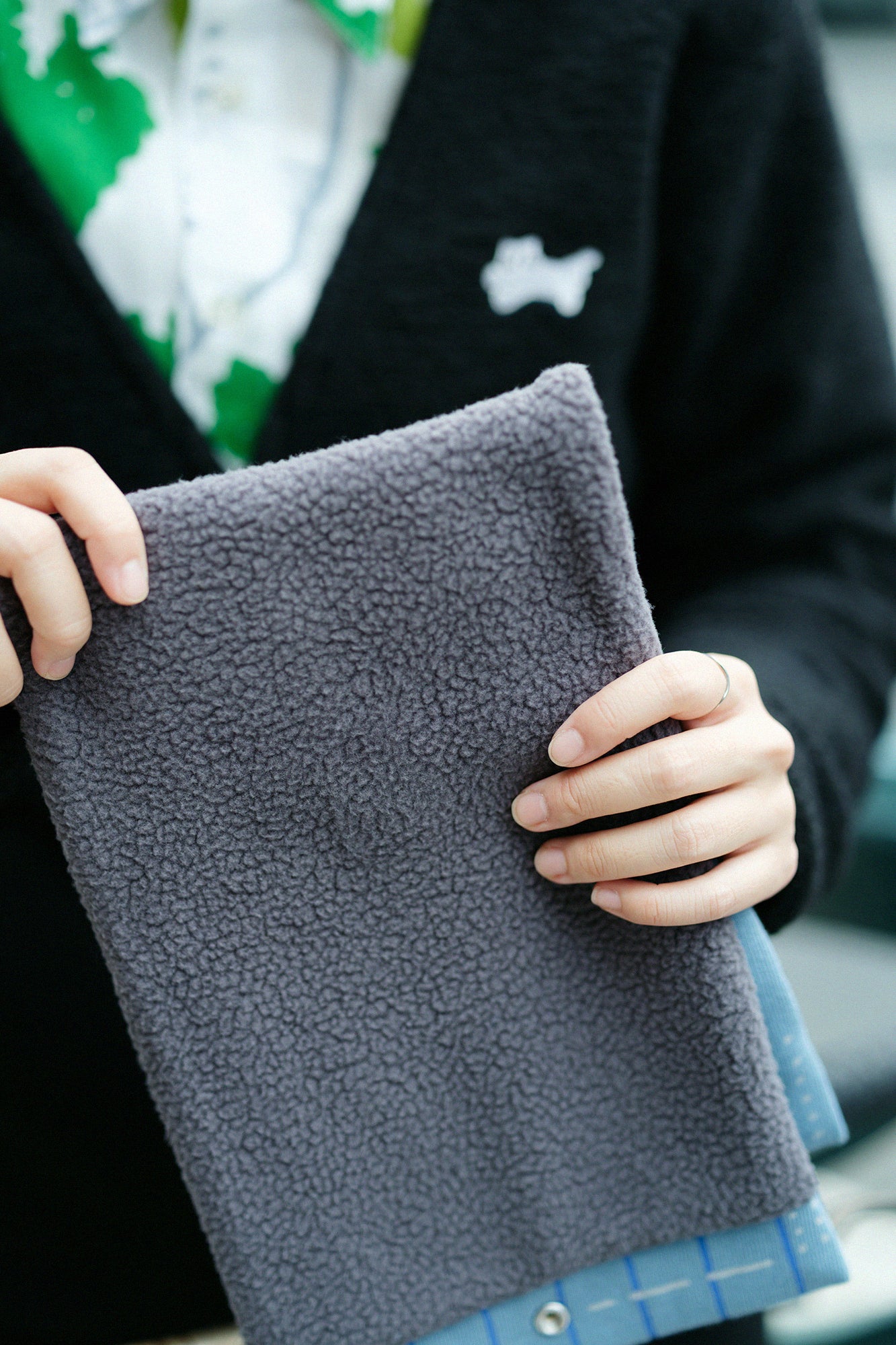 Reversible BIKE Neck Warmer／Interstices and Stripes  Aqua Green