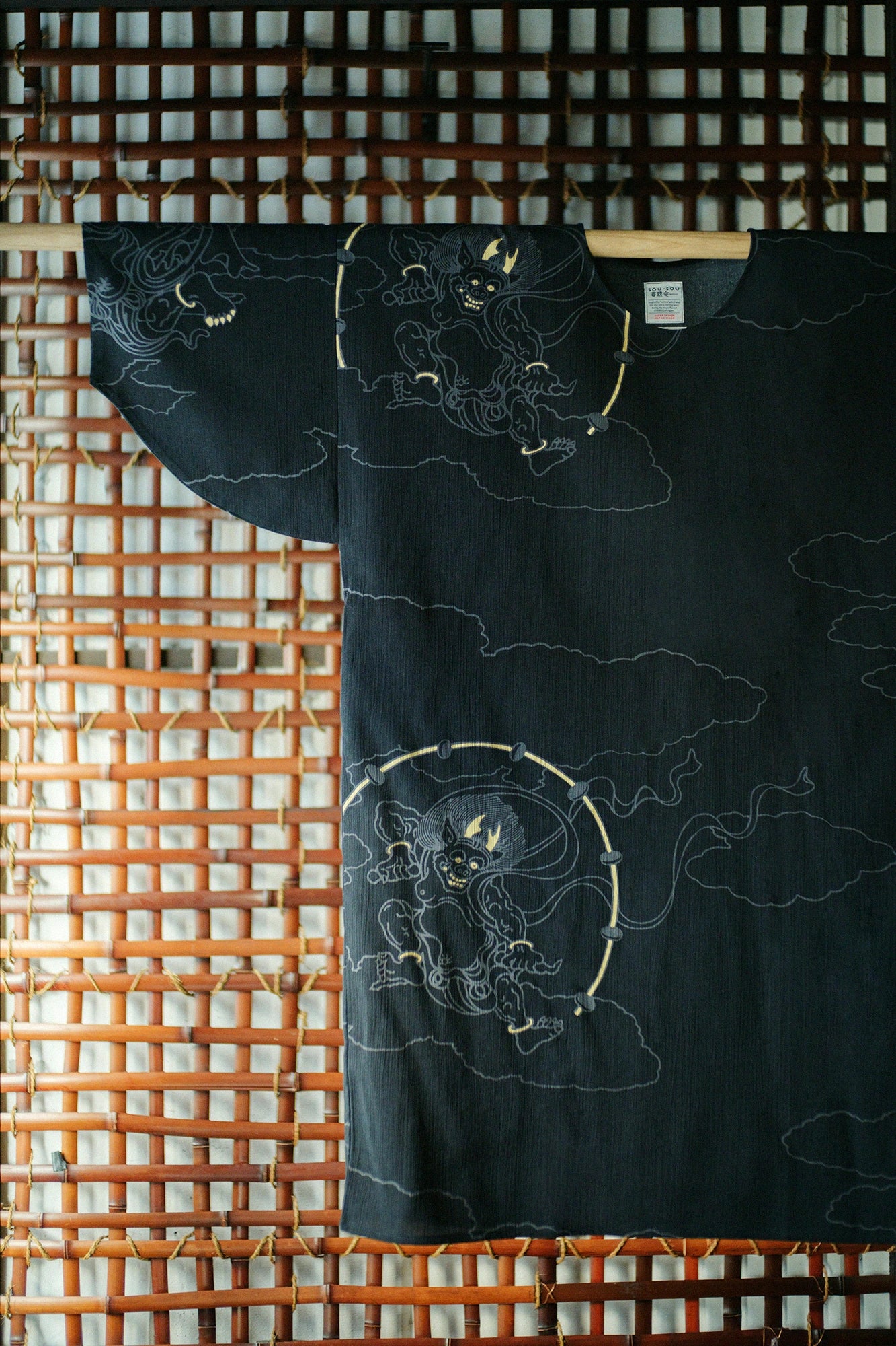【Scheduled to ship around Early May】Chizimi Cotton 20/20 Naginata Rectangular Dress／Wind God and Thunder God