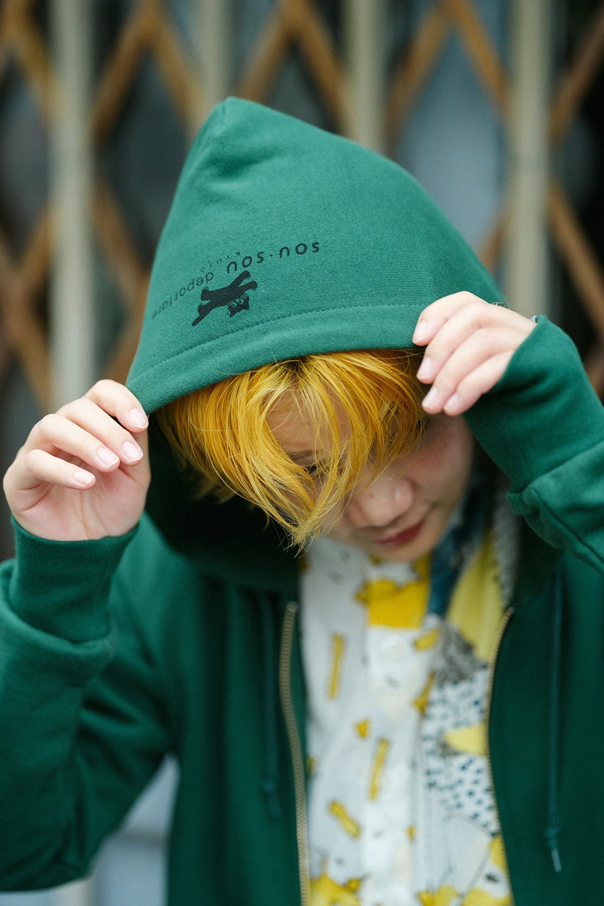 【Expédition prévue vers le 29 septembre】SO-SU-U DEPOLTER ZIP UP sweat à capuche [9.7]/Ivy Green 