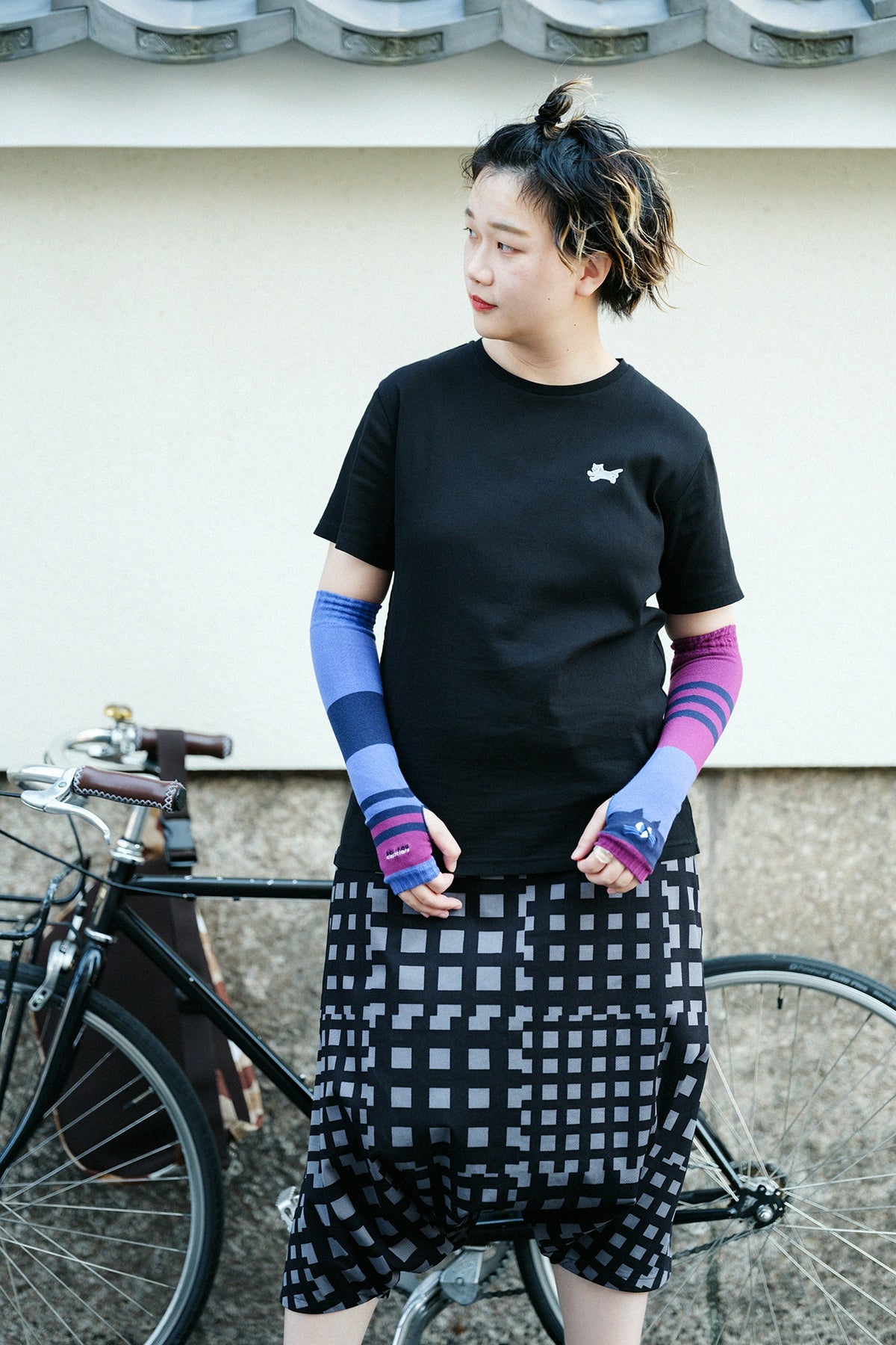 [Expédition prévue vers le 28 avril] depo Nyan Dry Nova Arm Sleeves/Navy