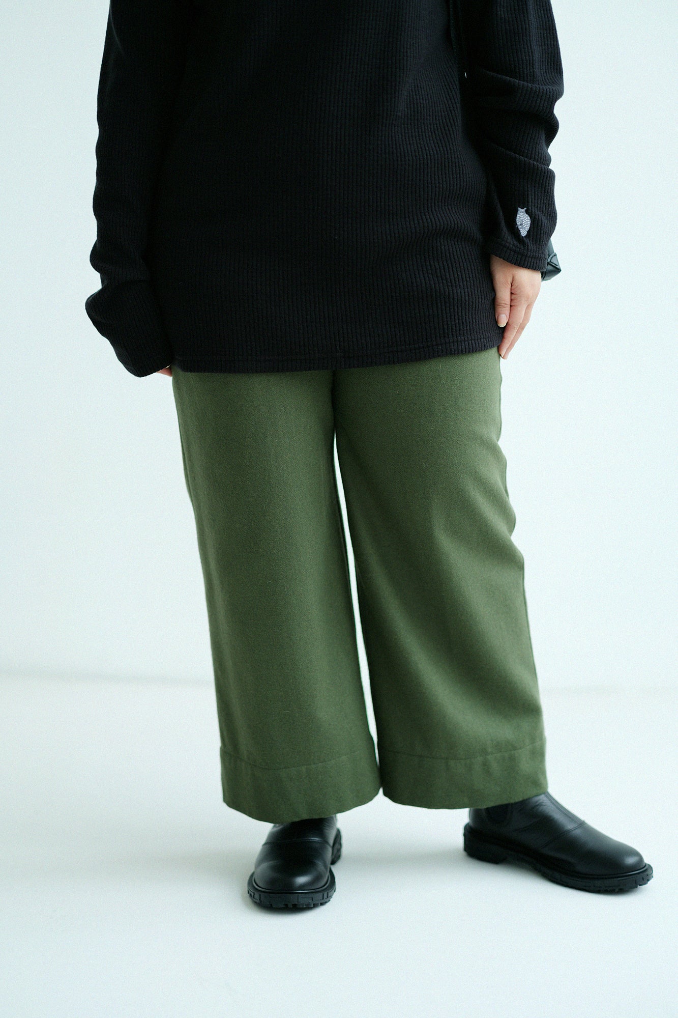 【預購】CORDURA® 耐磨羊毛 闊腿褲／苔色（※預計於12月9日左右發貨）