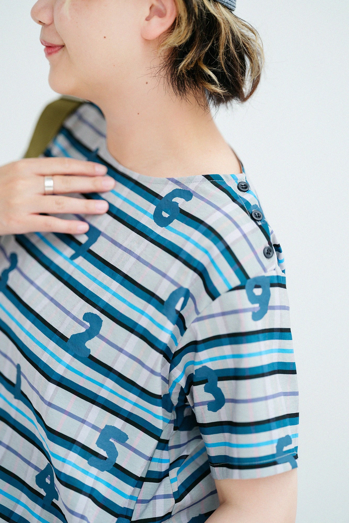 [Expédition prévue vers le 30 juin] Robe BIKE à carreaux en nylon et viscose/SO-SU-U