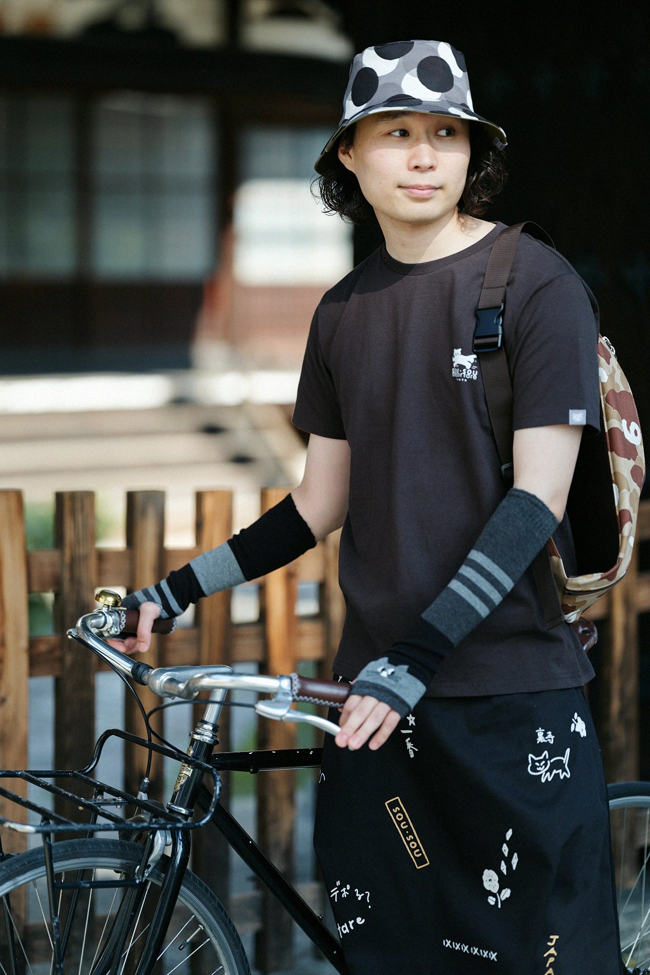 [Expédition prévue vers le 28 avril] depo Nyan Dry Nova Arm Sleeve/Middle Grey