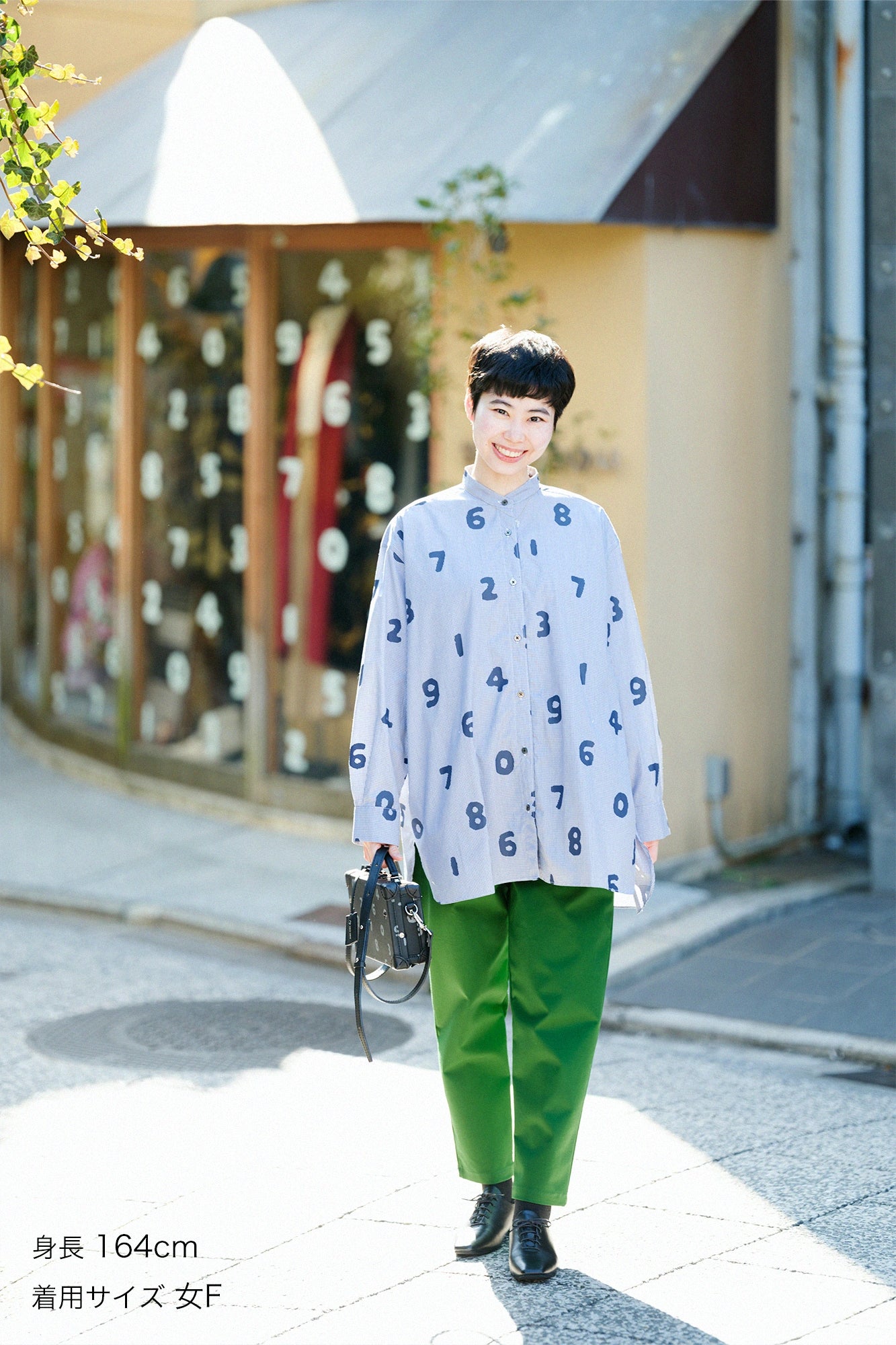 【3月17日頃発送予定】超長綿 スタンドカラー グランチュニックシャツ R.H／SO-SU-U ネイビーピンチェック