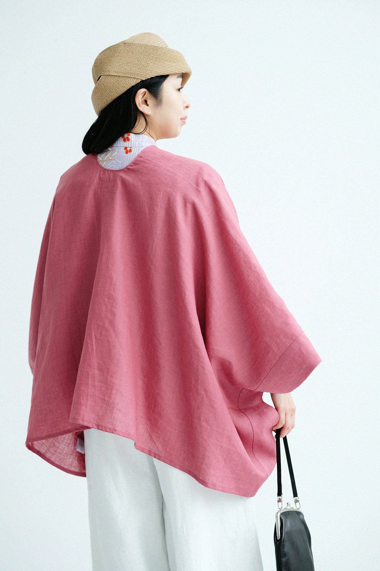 【Scheduled to ship around Mar 3】Linen Kisaragi Poncho Short／Purplish Red