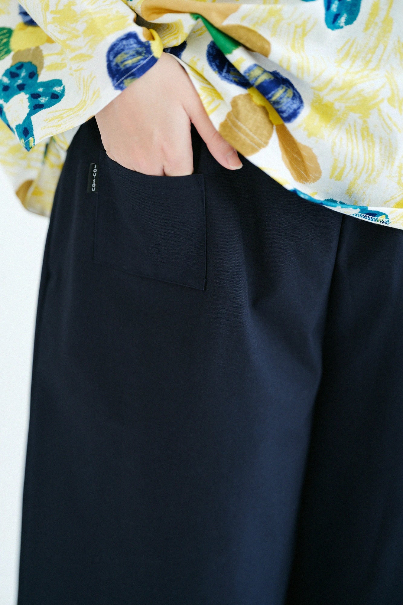 【3月3日頃発送予定】11号帆布 広形（ひろなり）もんぺ／深紺（しんこん）