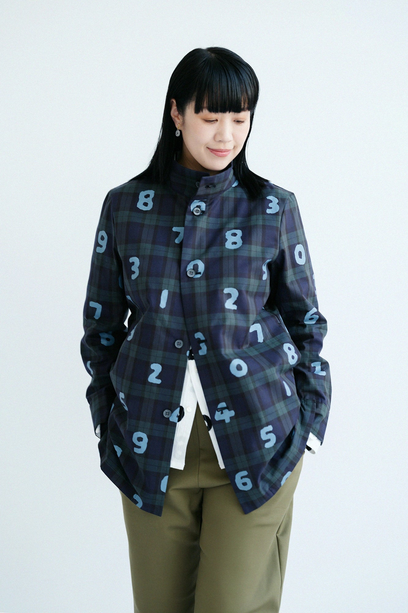 【3月17日頃発送予定】高密度ツイル スタンドカラー ショートコート／SO-SU-U ブラックウォッチ