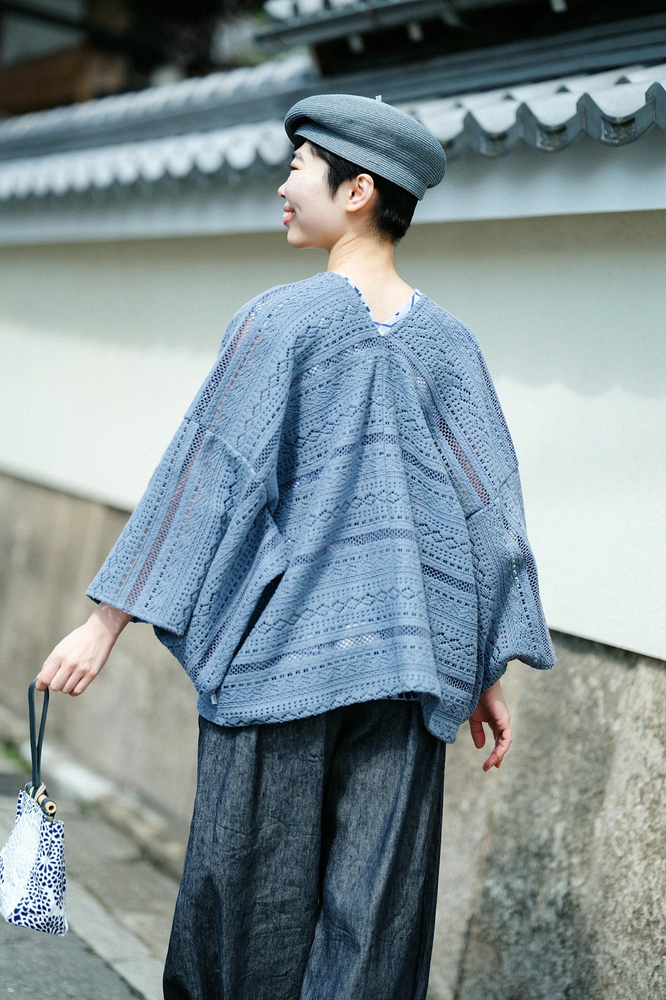 【4月21日頃発送予定】透かし幾何刺繍（きかししゅう） はつき／灰青（はいあお）