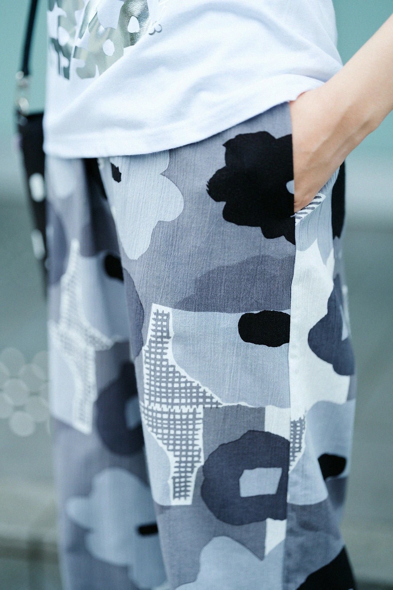 [Expédition prévue vers le 7 juillet] Pantalon large Takashima Jiji 20/20/Oshihana
