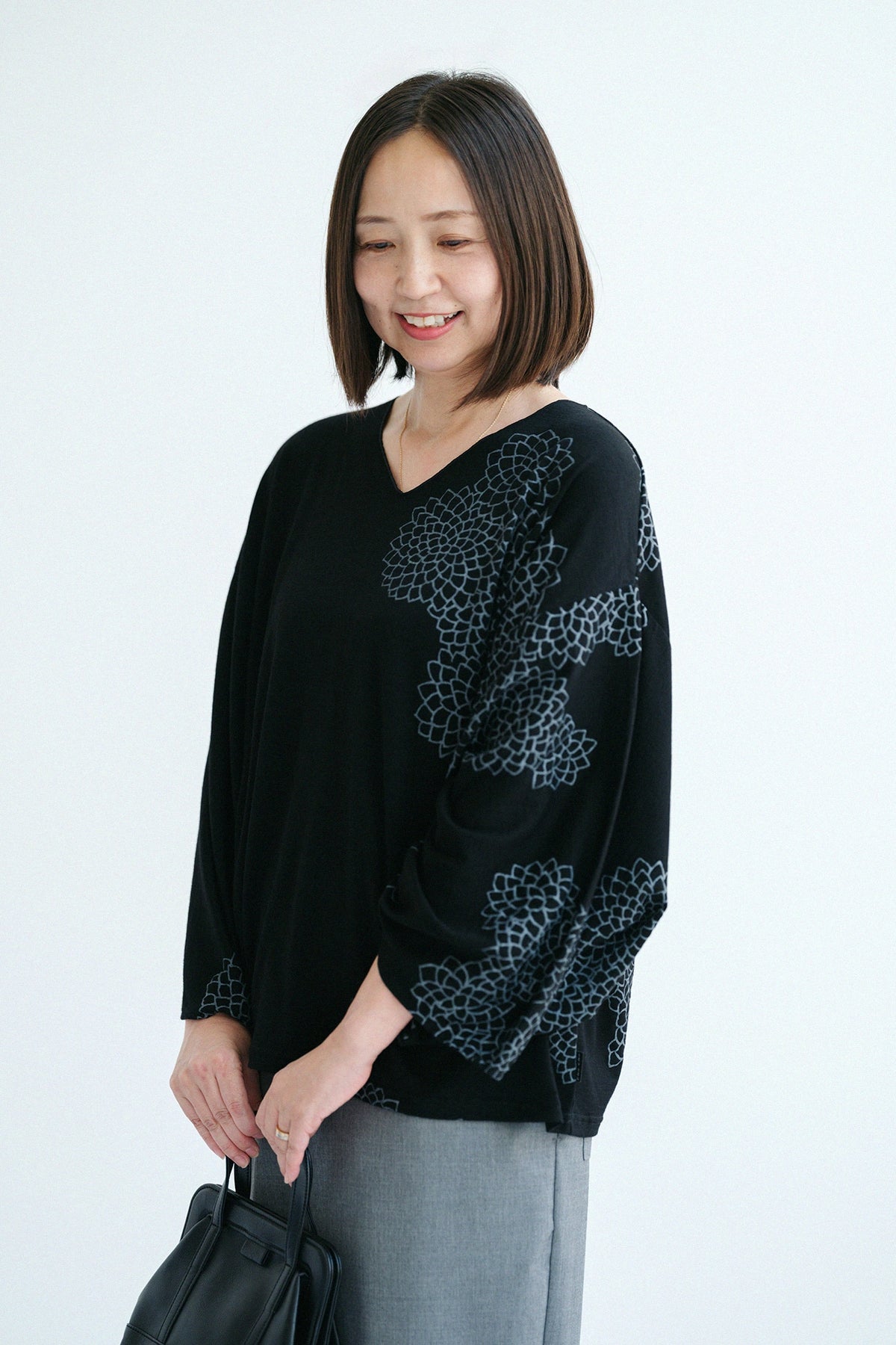 'ส่วนสูง：'164ซม.,'ไซซ์ที่สวมใส่：'หญิง M,'※สวมใส่หลังซักแล้ว'