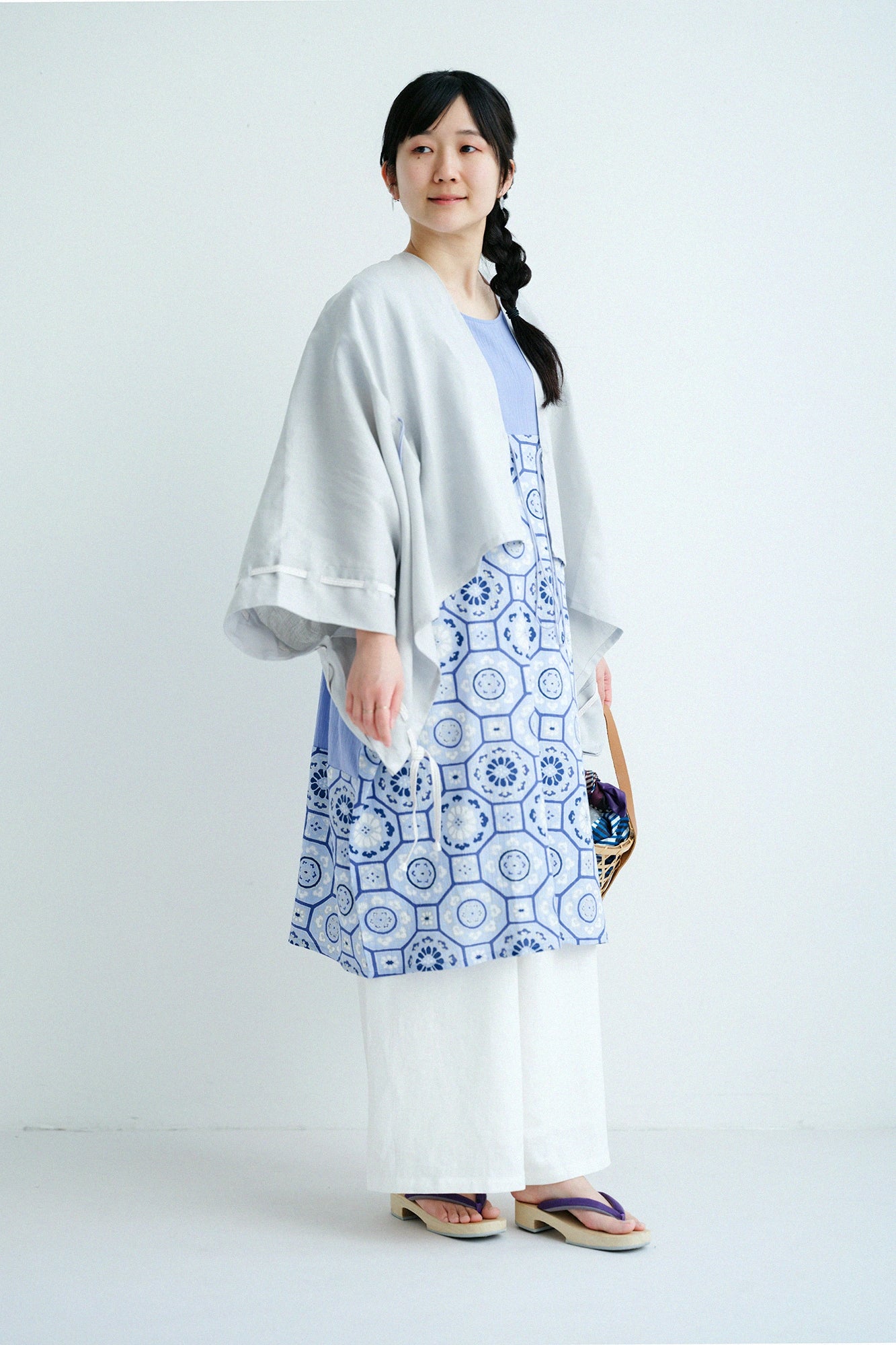 [Expédition prévue vers le 21 avril] Takashima Jiji 20/20 Vêtement rectangulaire (Kumi), motif ourlet (Susomonyo)/Beni-midori-iro (beni-midori-iro) x Brillant (karei)