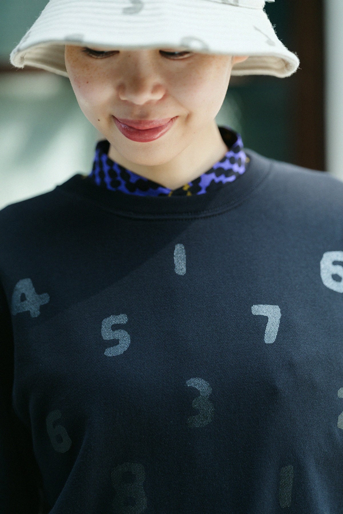 【Voraussichtlicher Versand ab dem 29. September】SO-SU-U Dépolltäré Sweatshirt [8.4]／Schwarz×Schwarz 