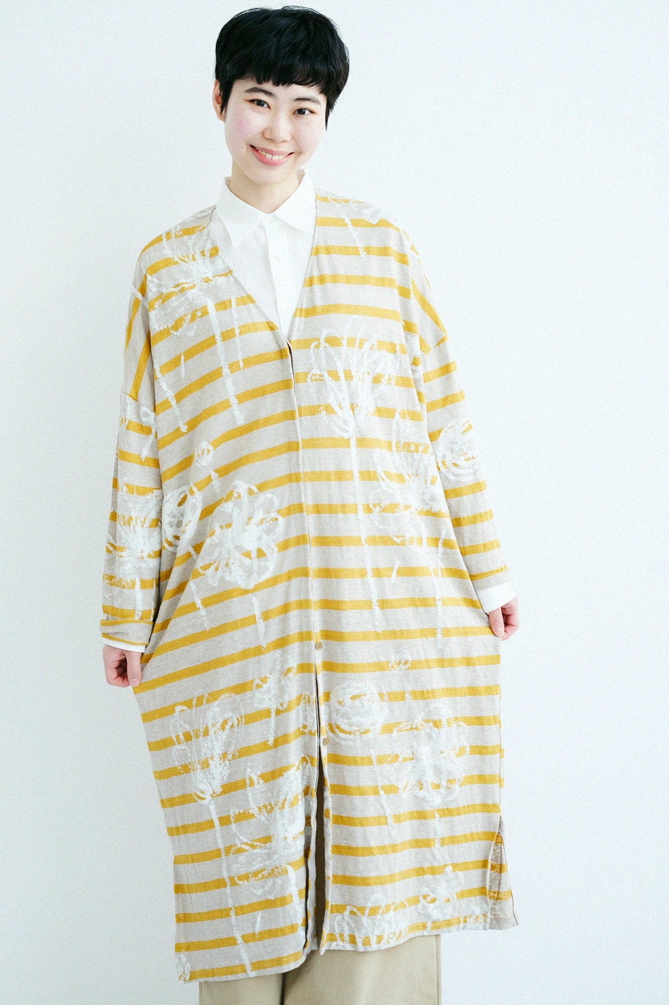 【3月17日頃発送予定】リネンボーダーニット Vネック ライトコート／ふんわり