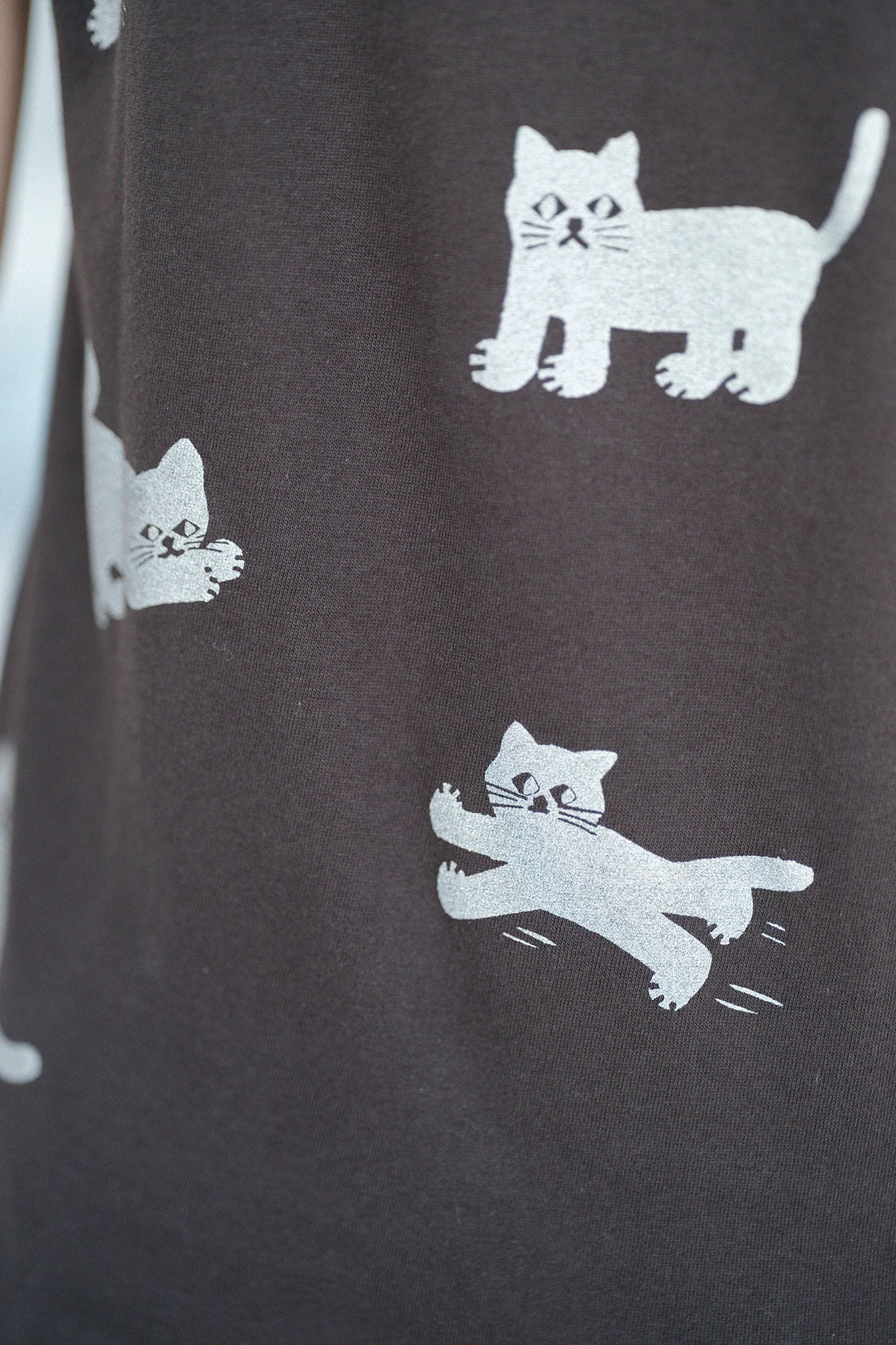 [Expédition prévue vers le 28 avril] T-shirt à manches courtes Cat [5.0]/Noir fumé