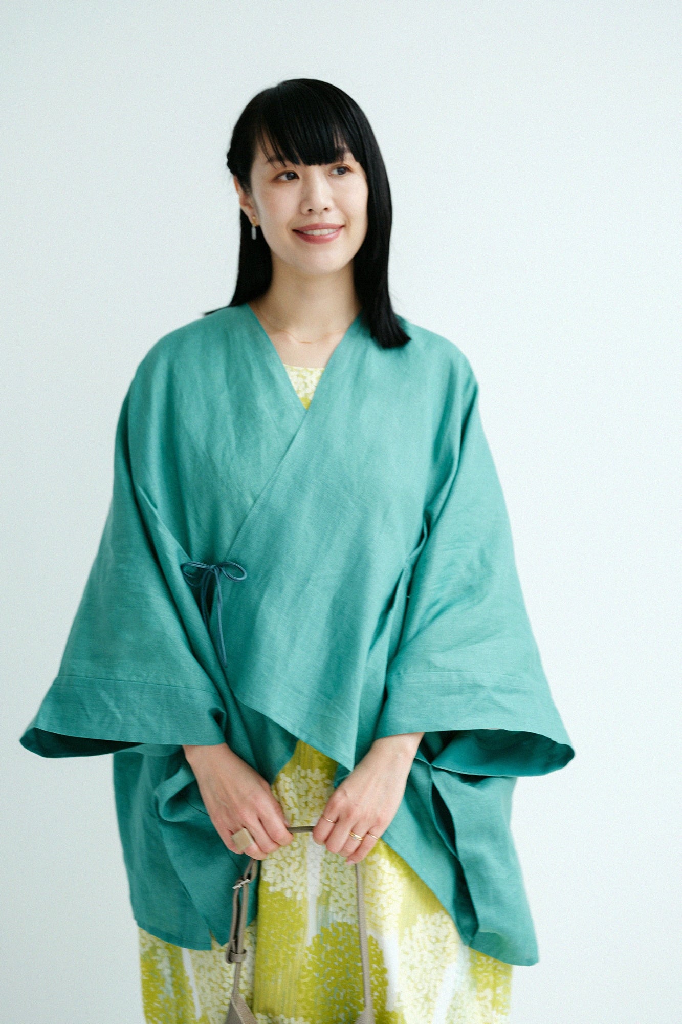 【Scheduled to ship around Mar 3】Linen Kisaragi Poncho Short／Bluish Green
